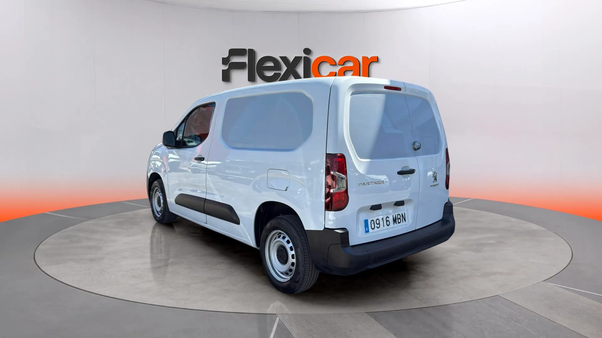 Peugeot Partner Pro 600KG BlueHDi - foto 5