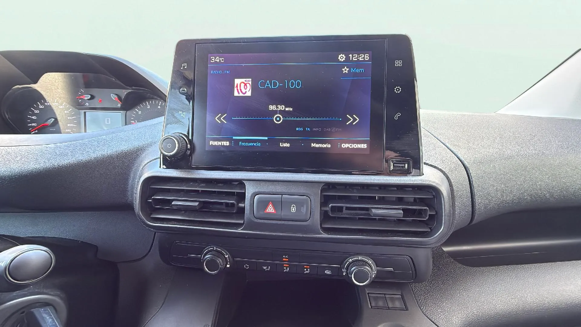 Peugeot Partner Pro 600KG BlueHDi - foto 12