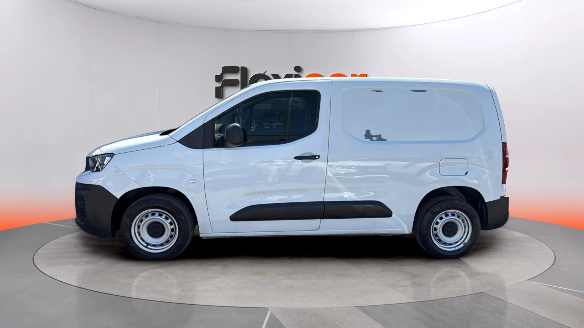 Peugeot Partner Pro 600KG BlueHDi - foto 4