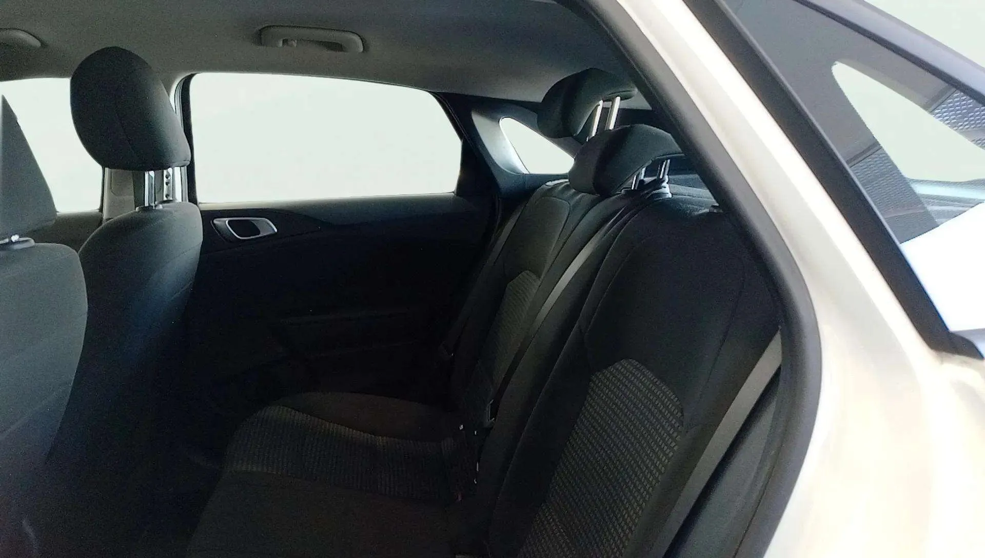 Kia Ceed 1.0 T-GDi - foto 19