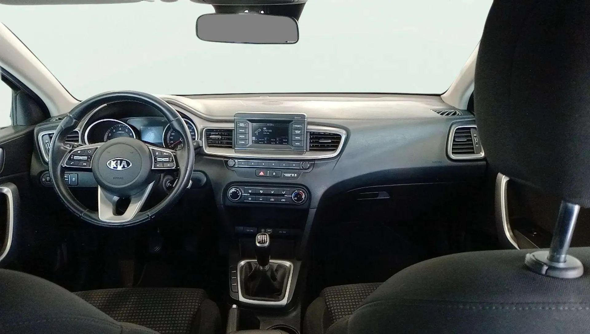 Kia Ceed 1.0 T-GDi - foto 13
