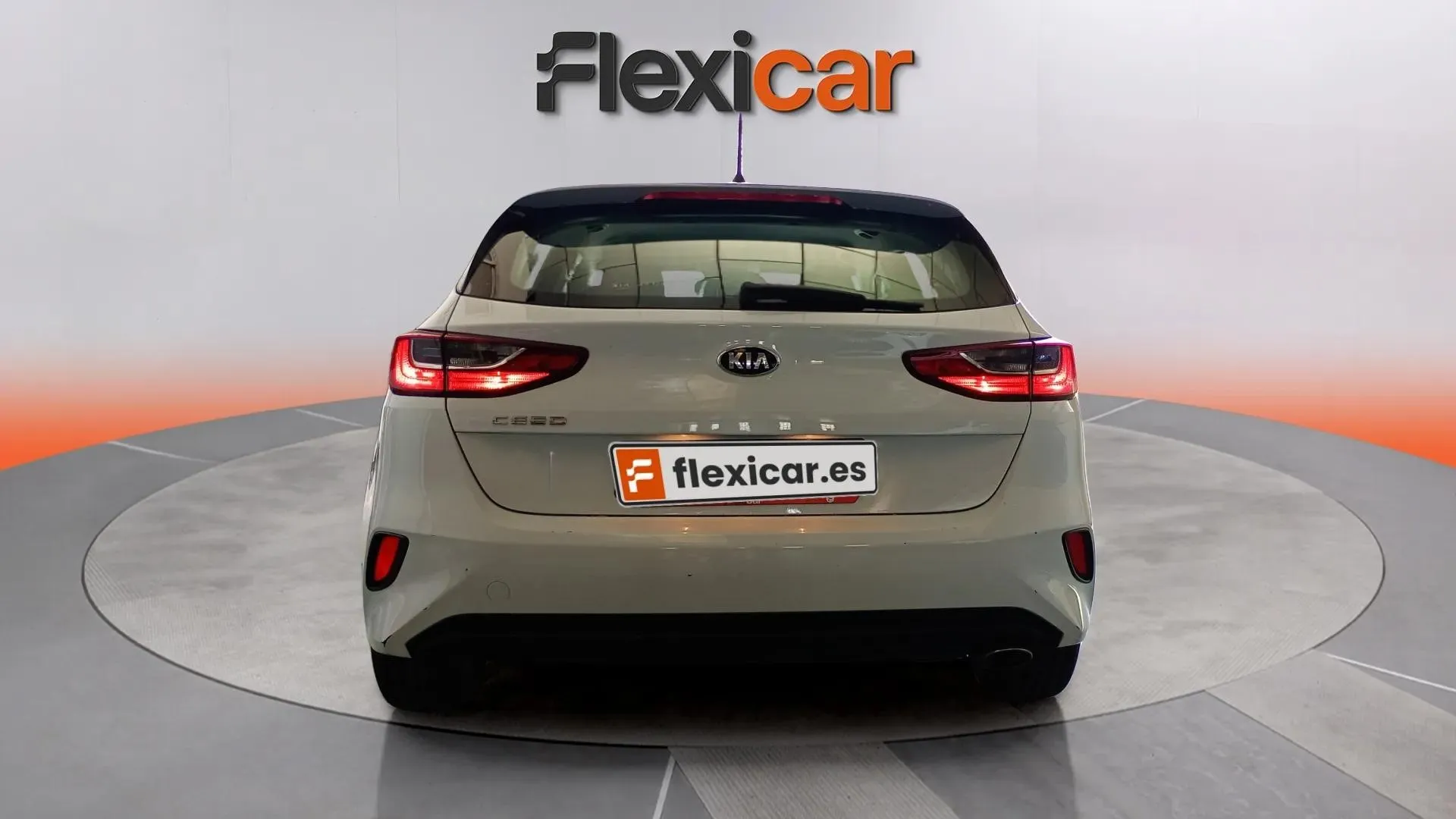 Kia Ceed 1.0 T-GDi - foto 6