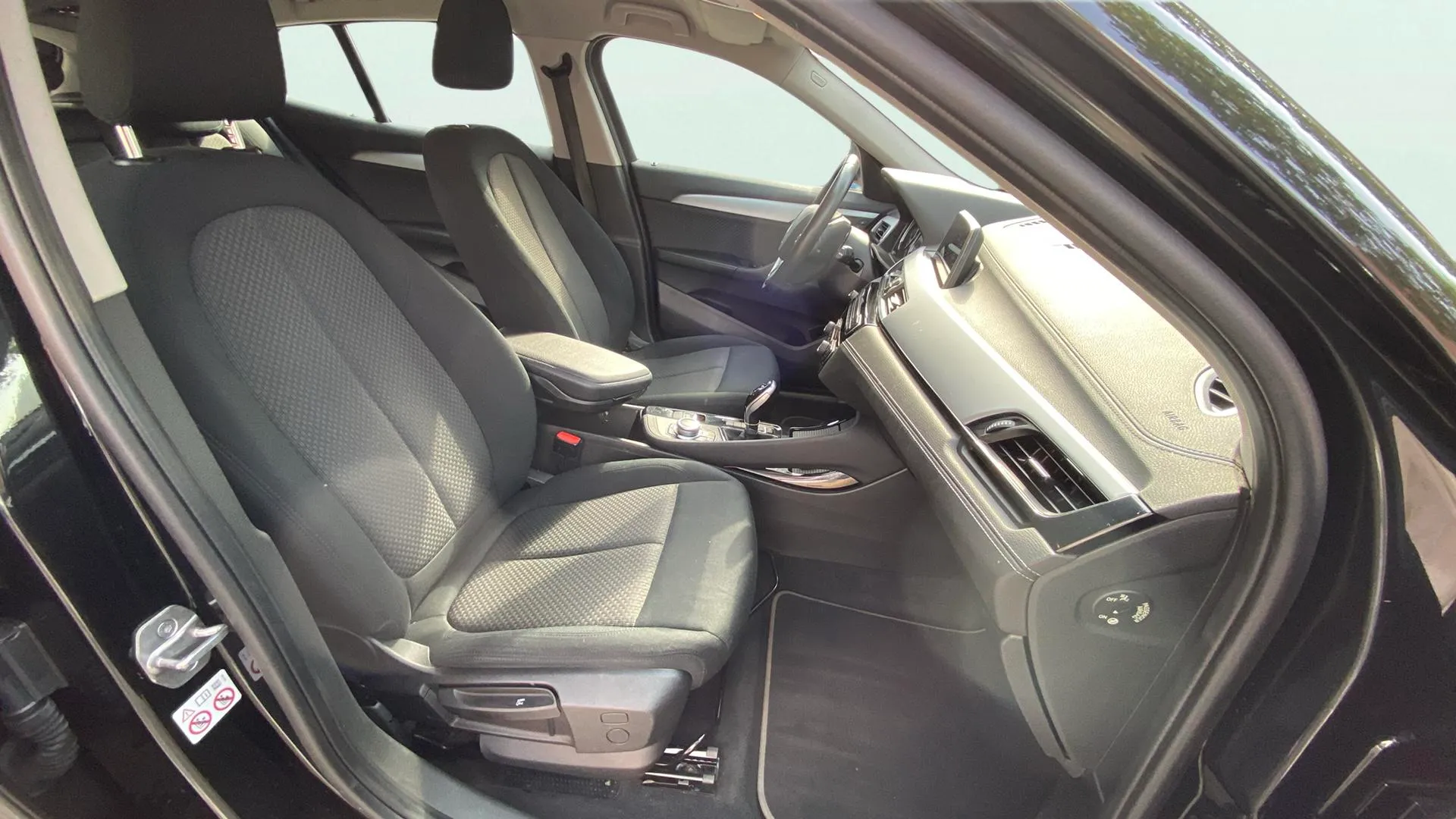 BMW X2 sDrive18d - foto 12