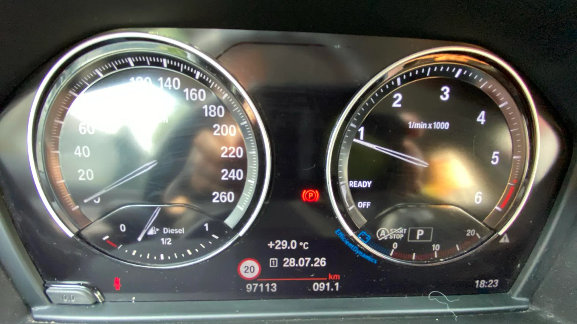 BMW X2 sDrive18d - foto 11