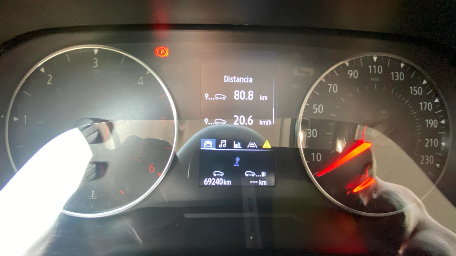 Renault Clio Equilibre Blue dCi - foto 11
