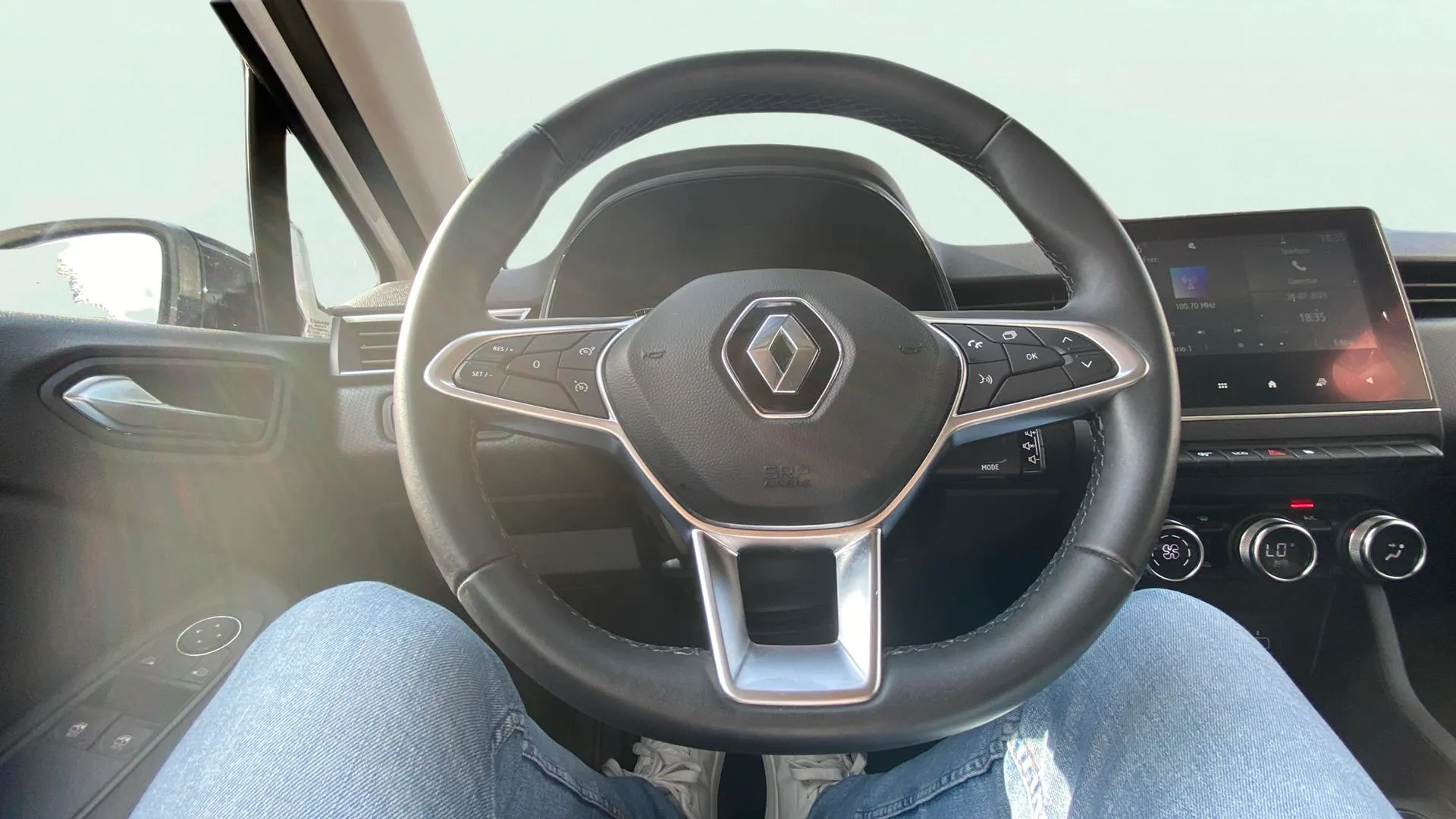 Renault Clio Equilibre Blue dCi - foto 10