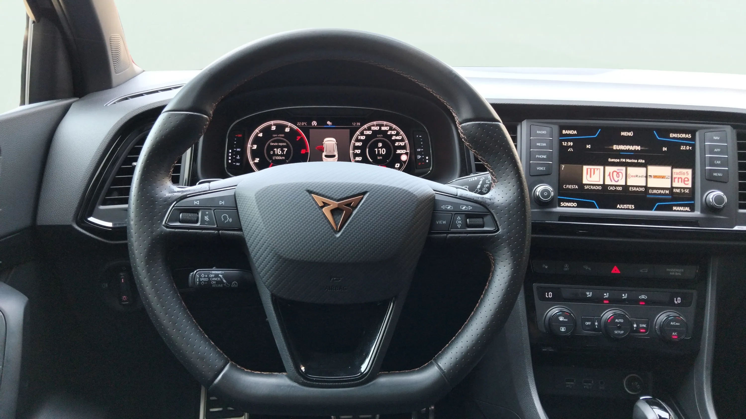 Cupra Ateca 2.0 TSI 4Drive DSG - foto 14