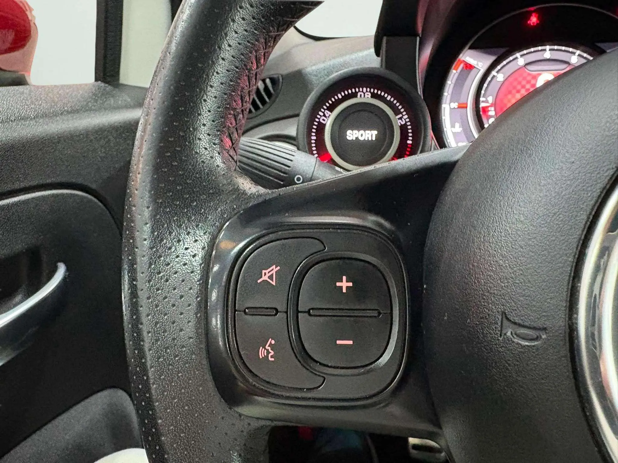Abarth 500 1.4 16v T-Jet 595 Pista E6 - foto 11