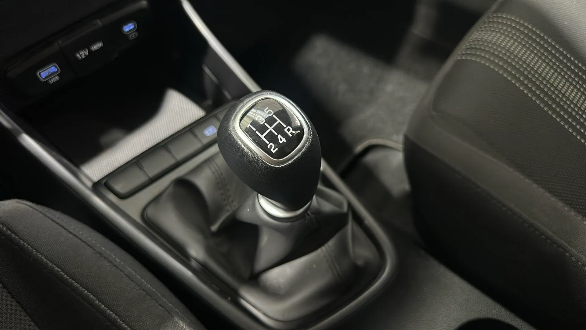 Hyundai i20 1.2 MPI Klass - foto 17