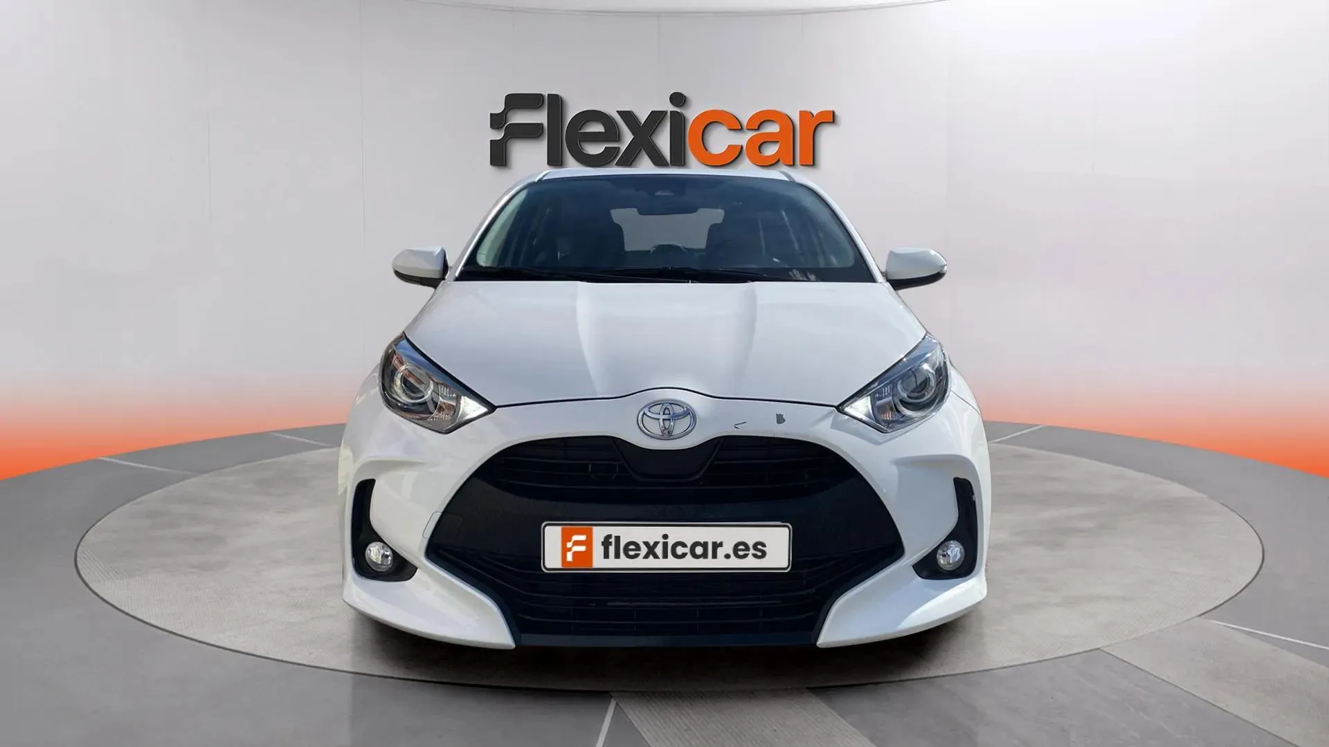 Toyota Yaris 1.0 70 Active - foto 2