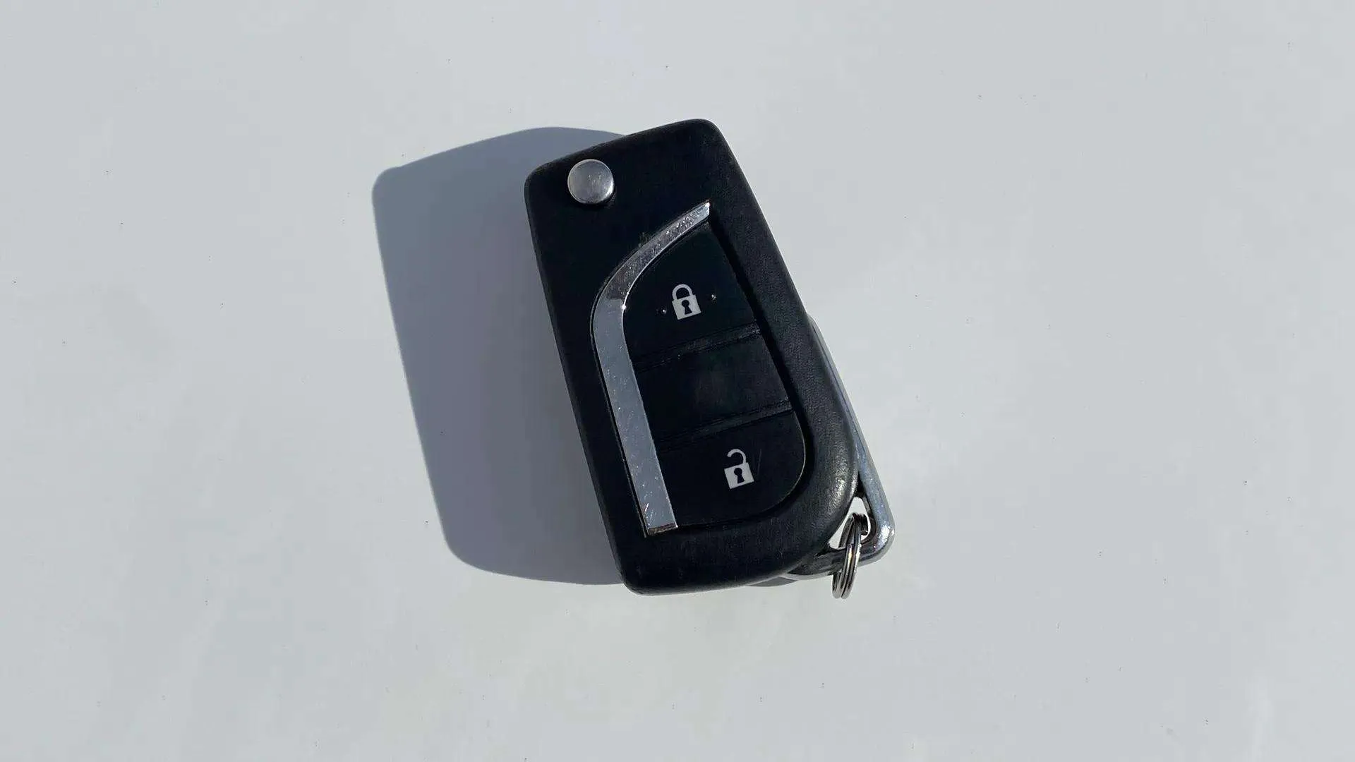 Toyota Yaris 1.0 70 Active - foto 18