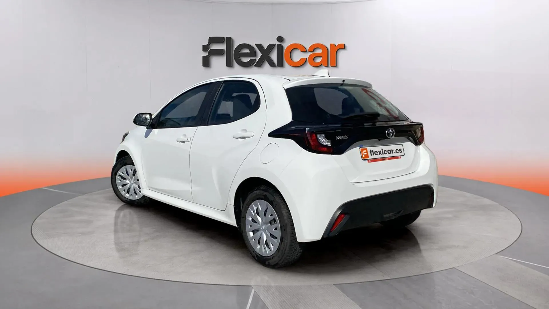 Toyota Yaris 1.0 70 Active - foto 5