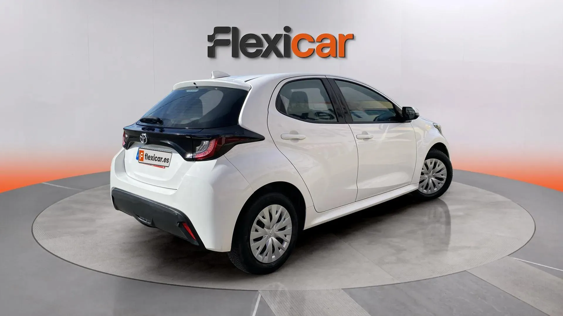 Toyota Yaris 1.0 70 Active - foto 7
