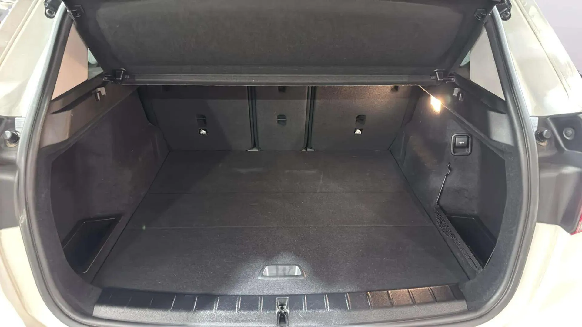 BMW X1 sDrive18d - foto 27
