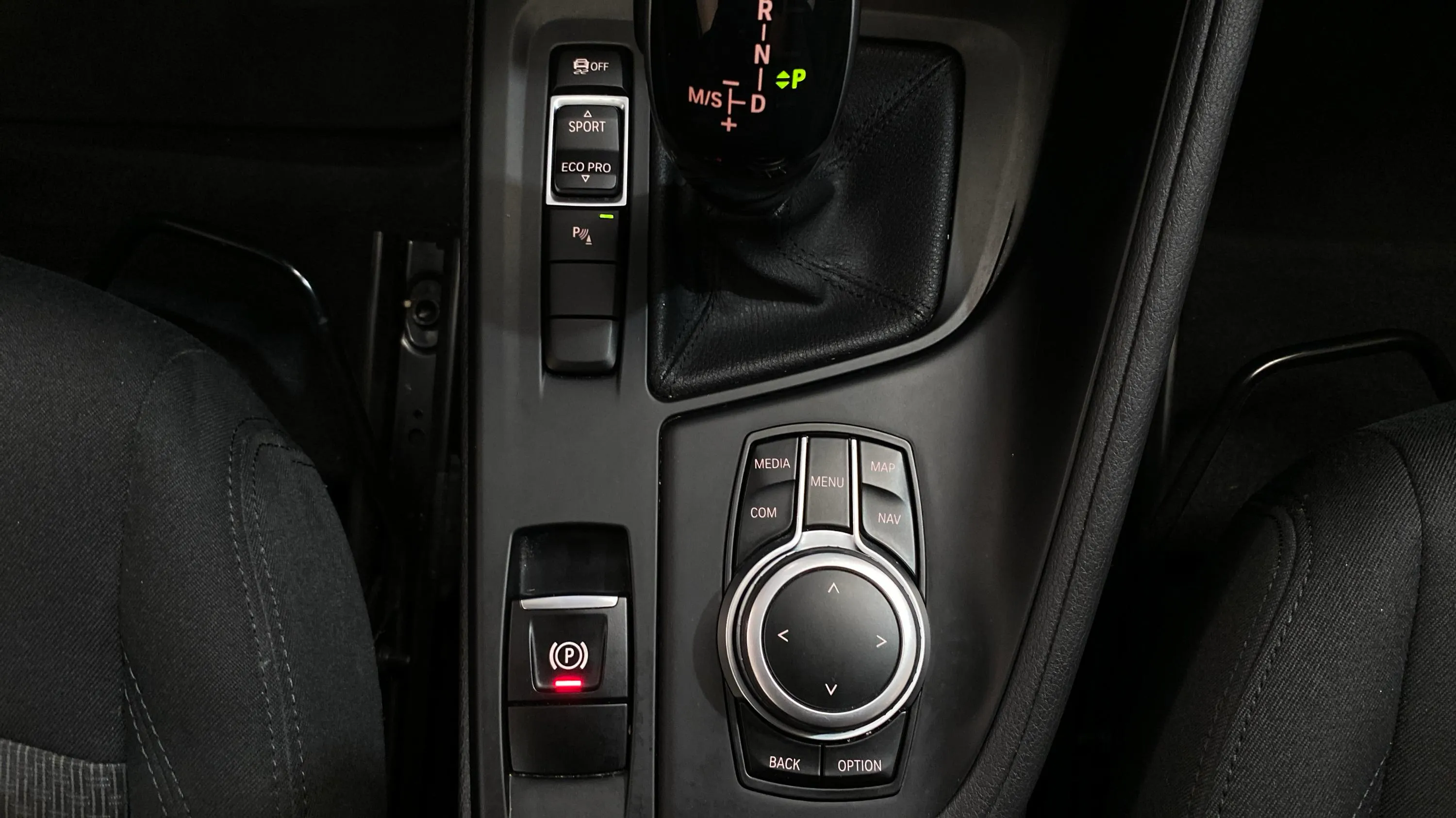 BMW X1 sDrive18d - foto 34