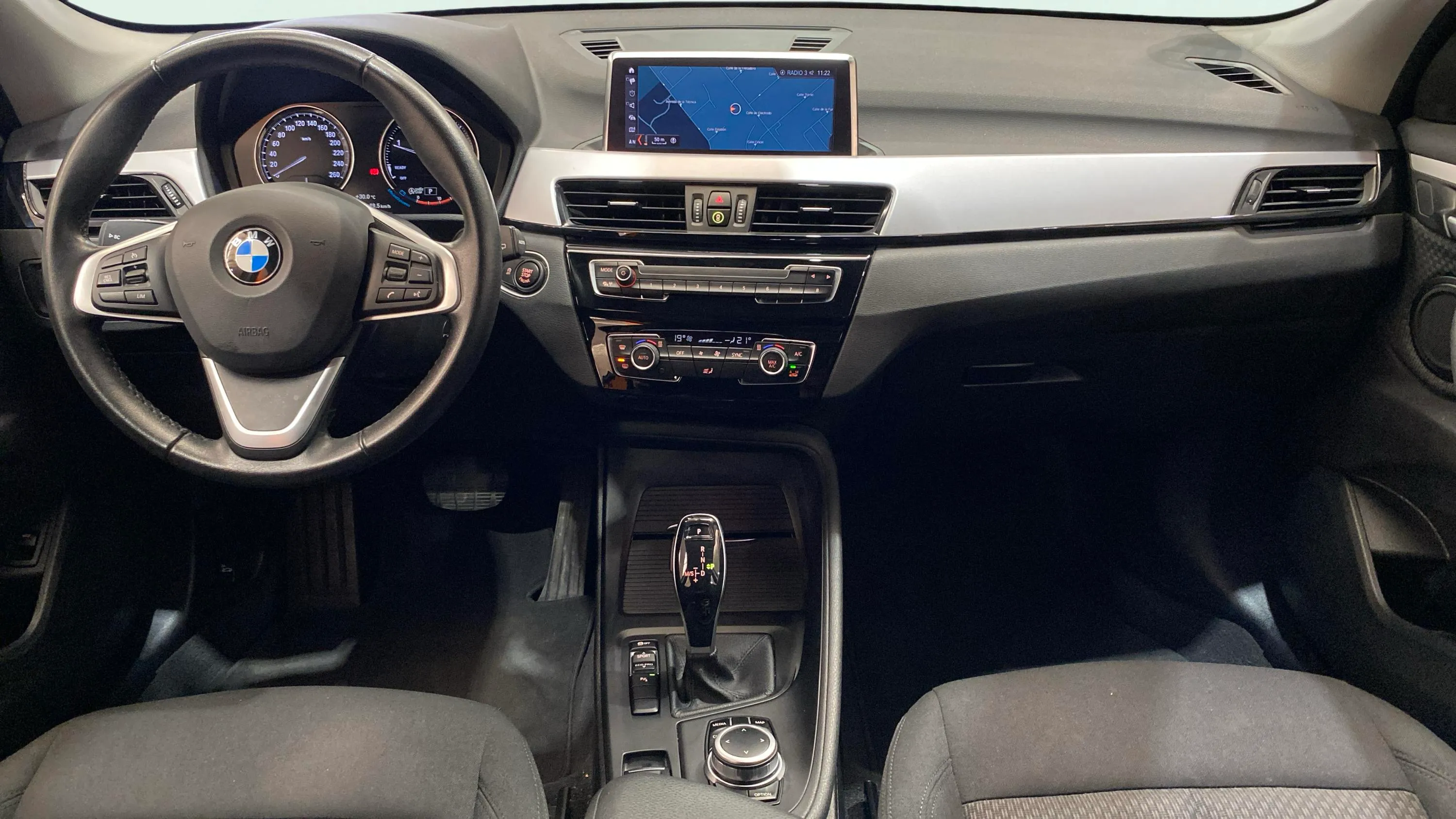 BMW X1 sDrive18d - foto 23