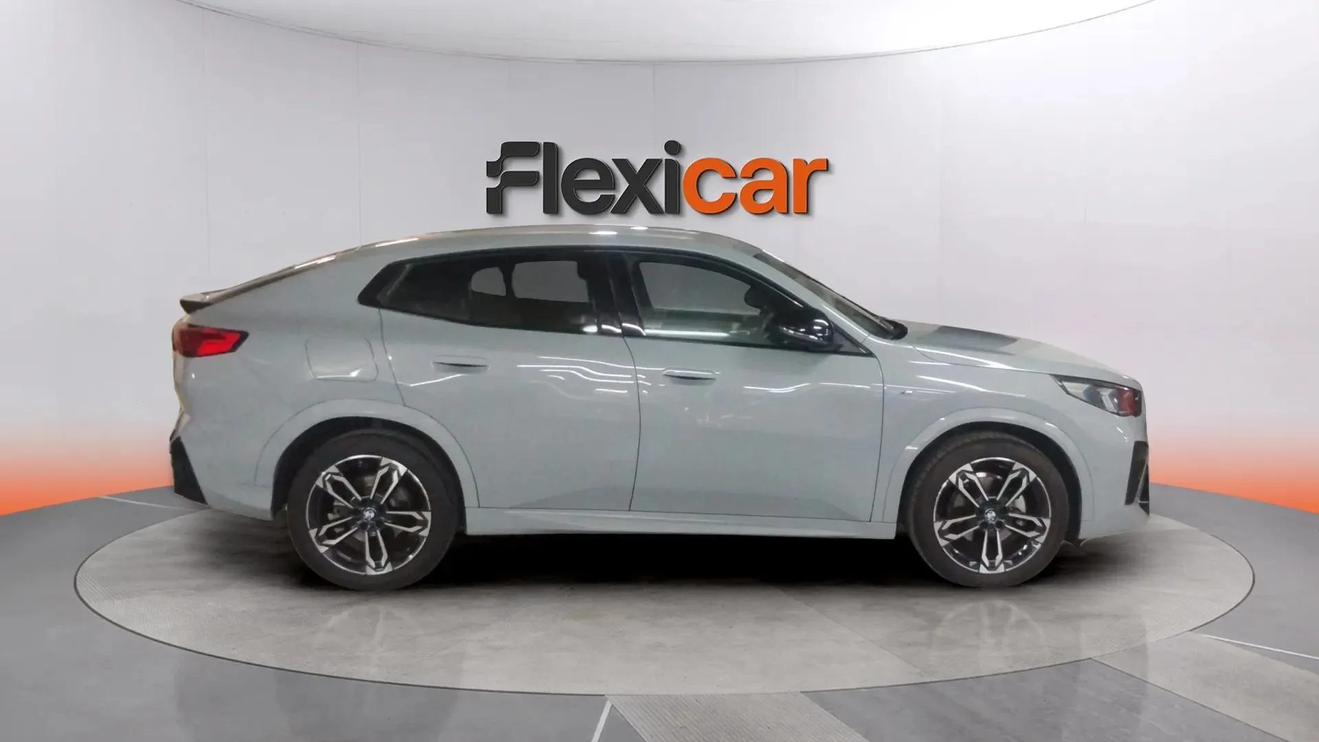 BMW X2 sDrive18d - foto 4