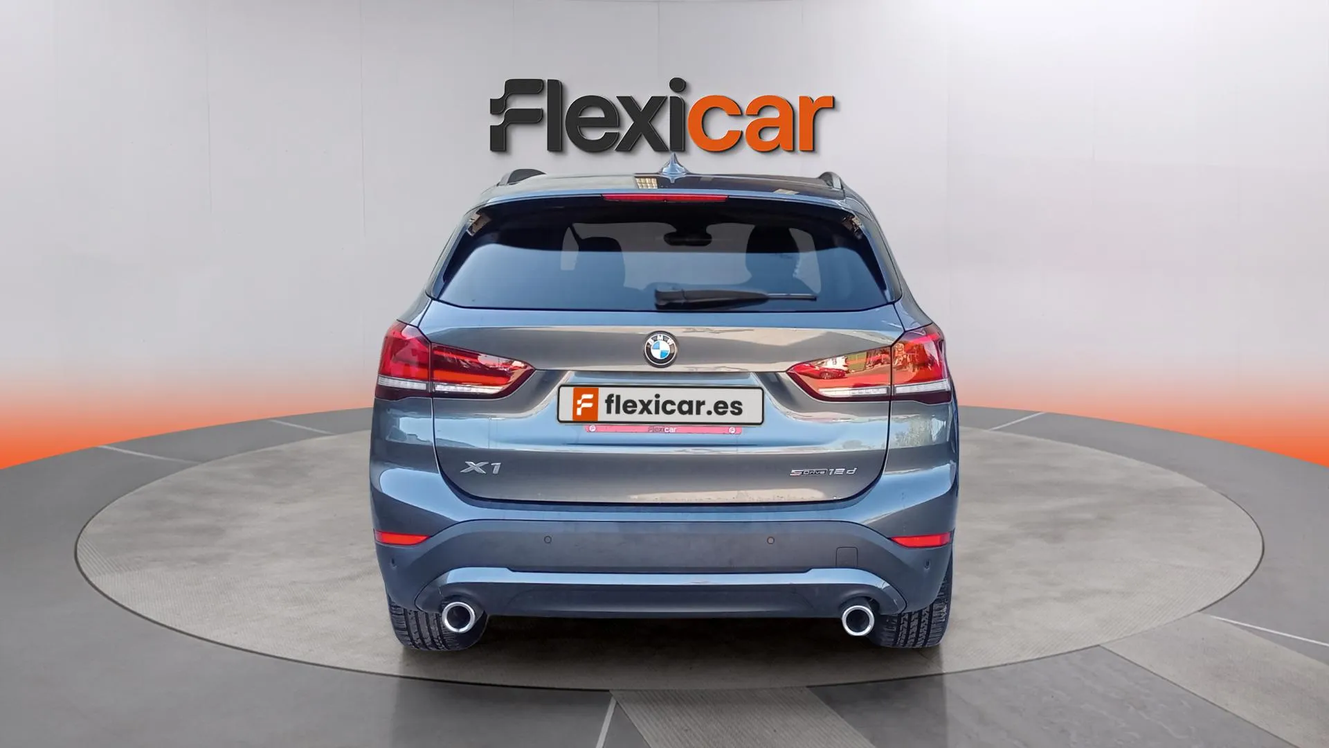 BMW X1 sDrive18d - foto 9