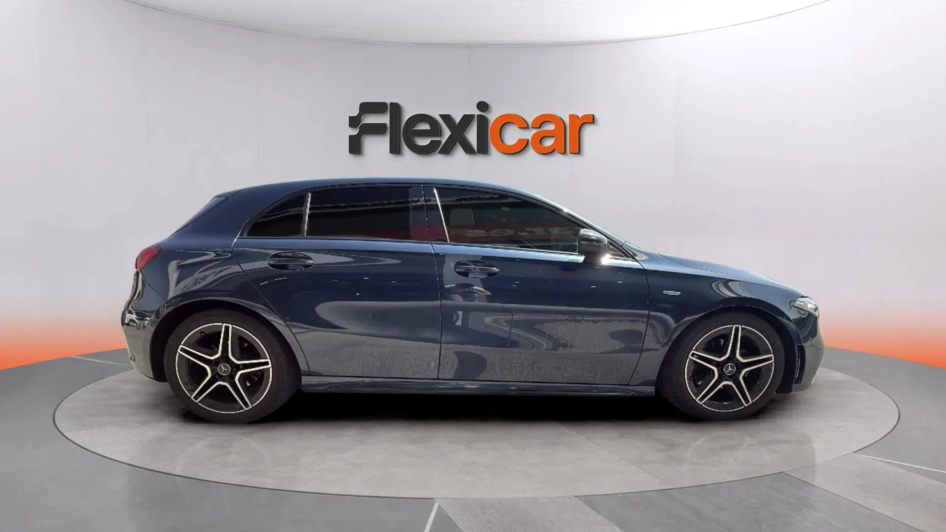 Mercedes-Benz Clase A A 200 d - foto 9