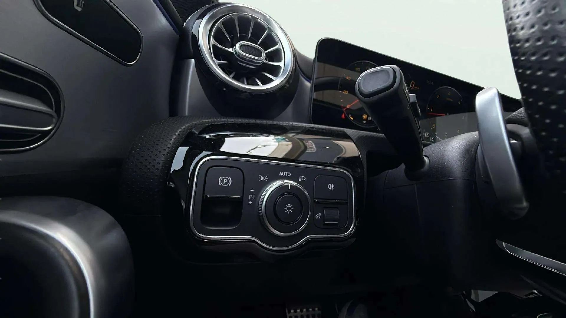 Mercedes-Benz Clase A A 200 d - foto 20
