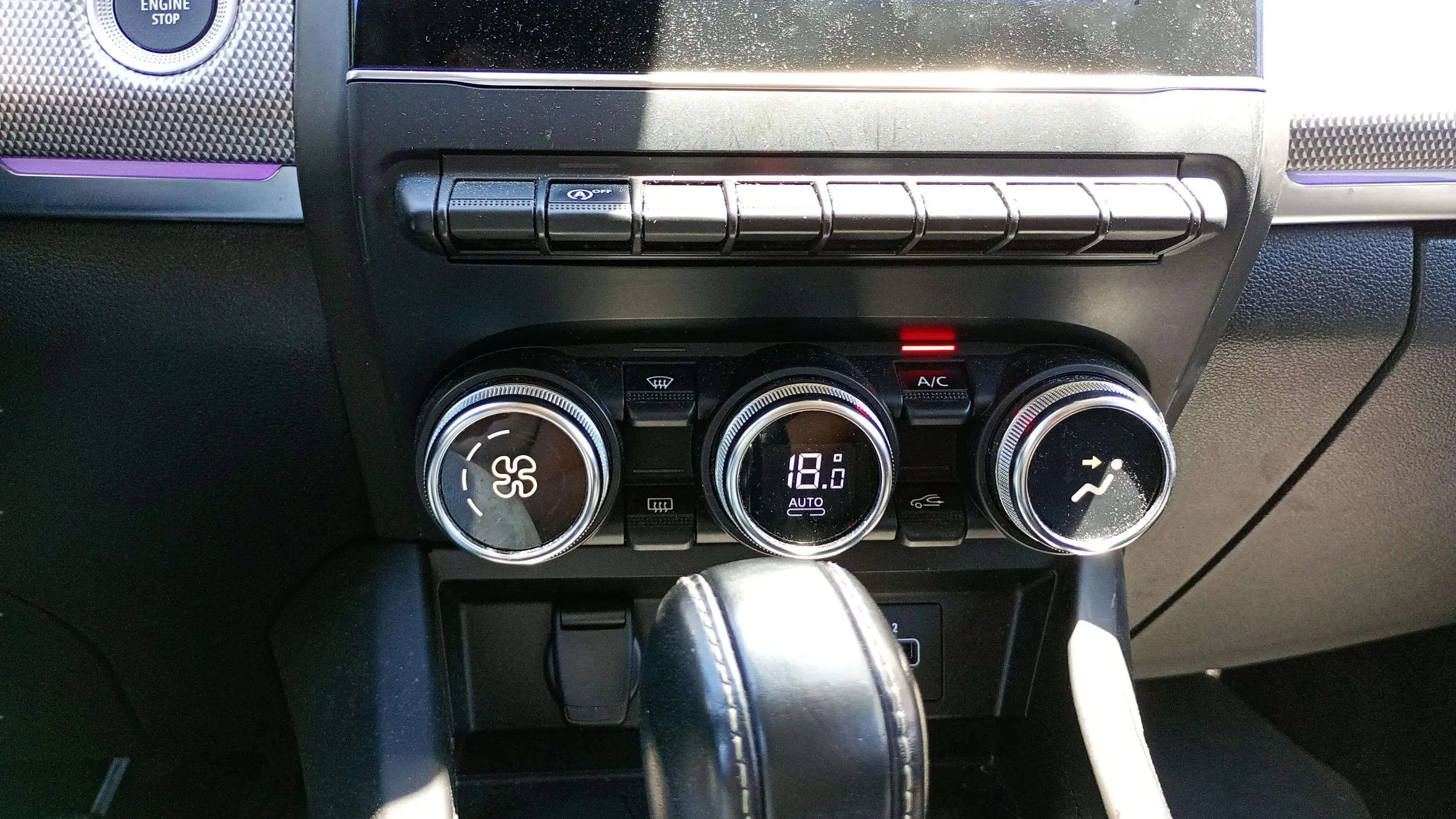 Renault Arkana Zen TCe EDC mild hybrid - foto 17