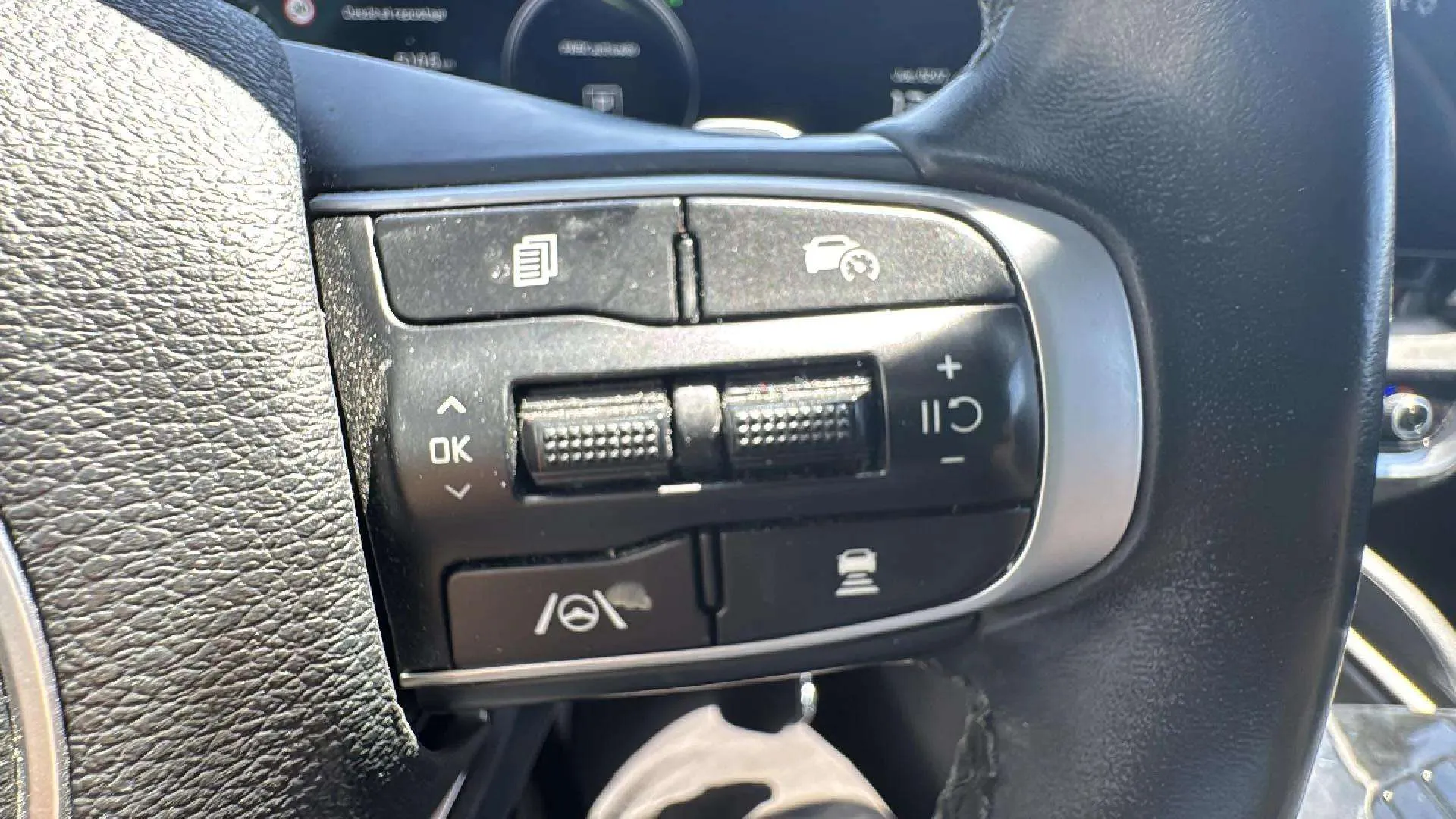 Kia Sportage 1.6 T-GDi HEV Drive 4x2 - foto 18