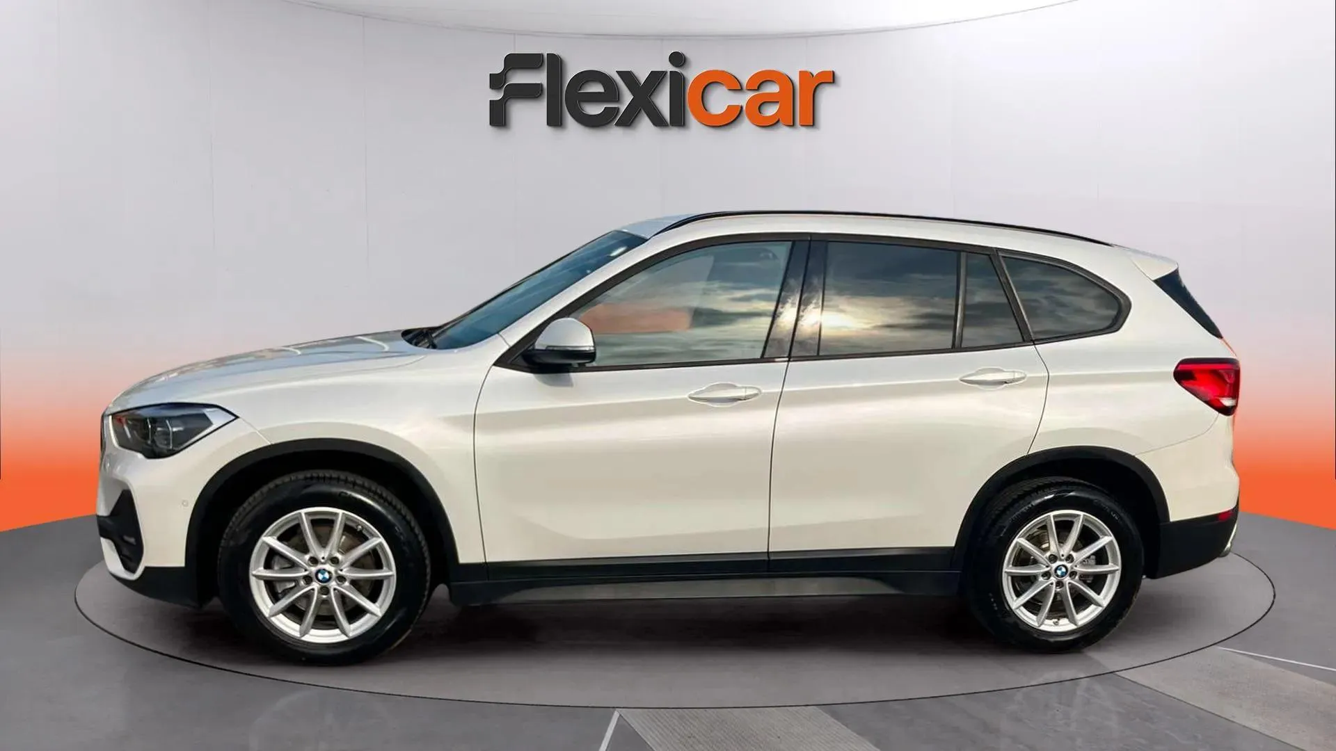 BMW X1 sDrive18d - foto 4