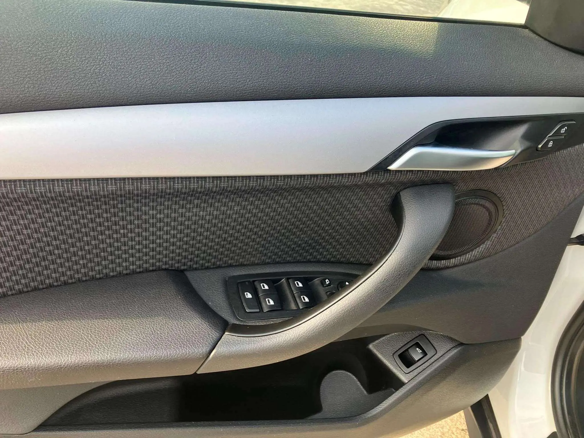 BMW X1 sDrive18d - foto 19