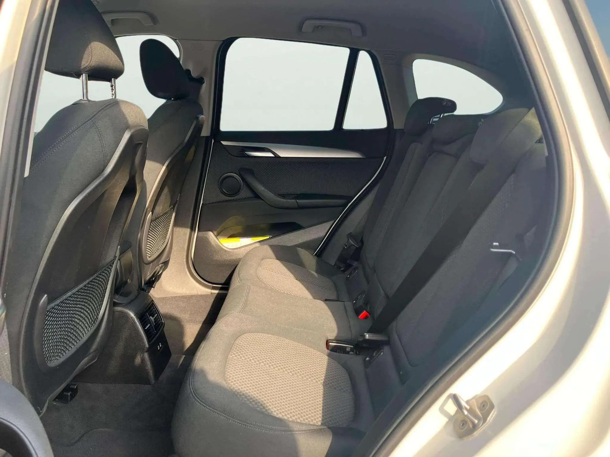 BMW X1 sDrive18d - foto 16