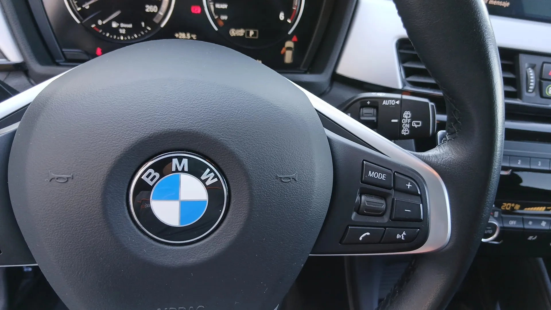 BMW X1 sDrive18d - foto 14