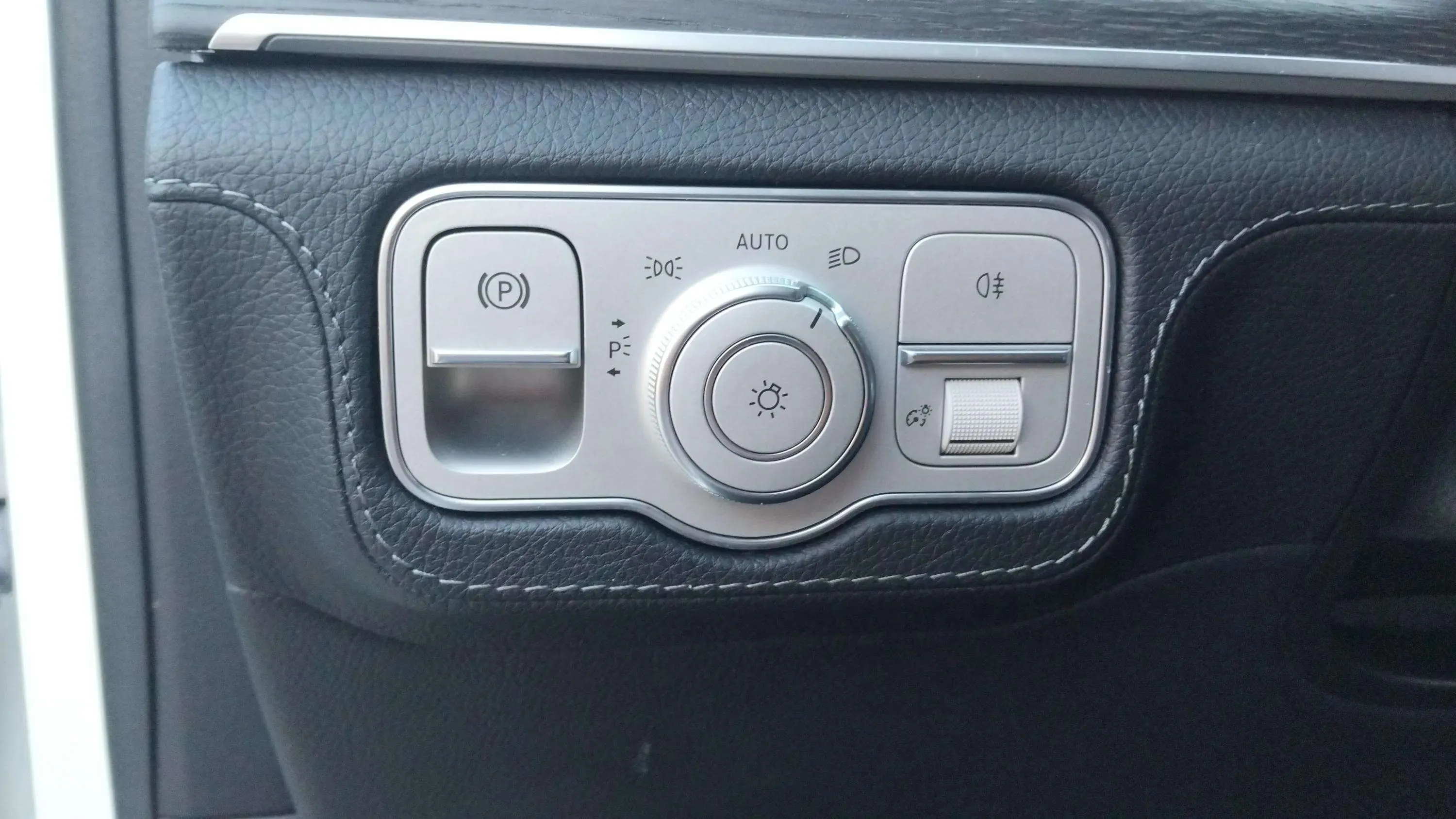 Mercedes-Benz GLE 350 de 4MATIC (Híbrido Enchufable) - foto 18