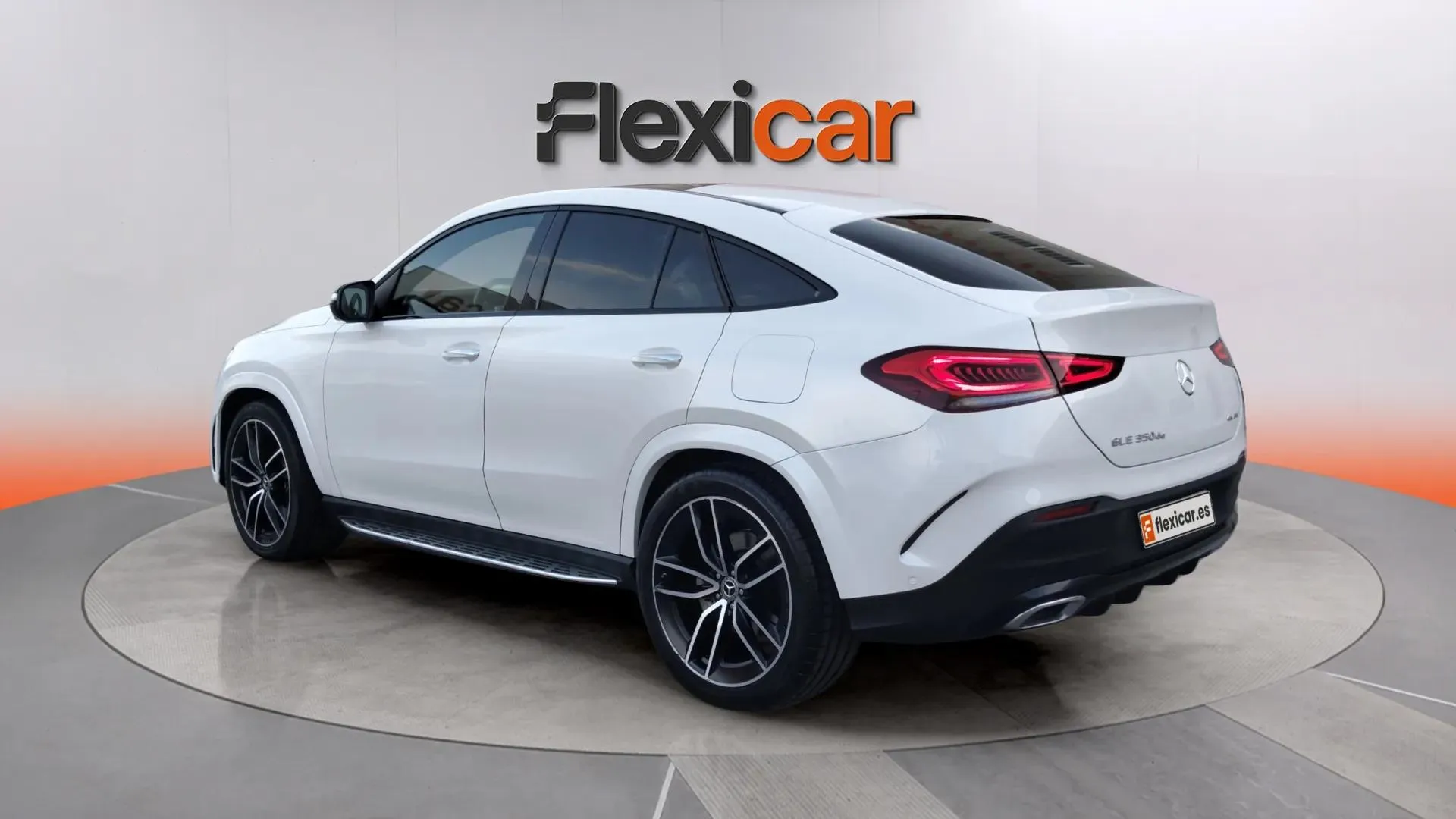 Mercedes-Benz GLE 350 de 4MATIC (Híbrido Enchufable) - foto 5