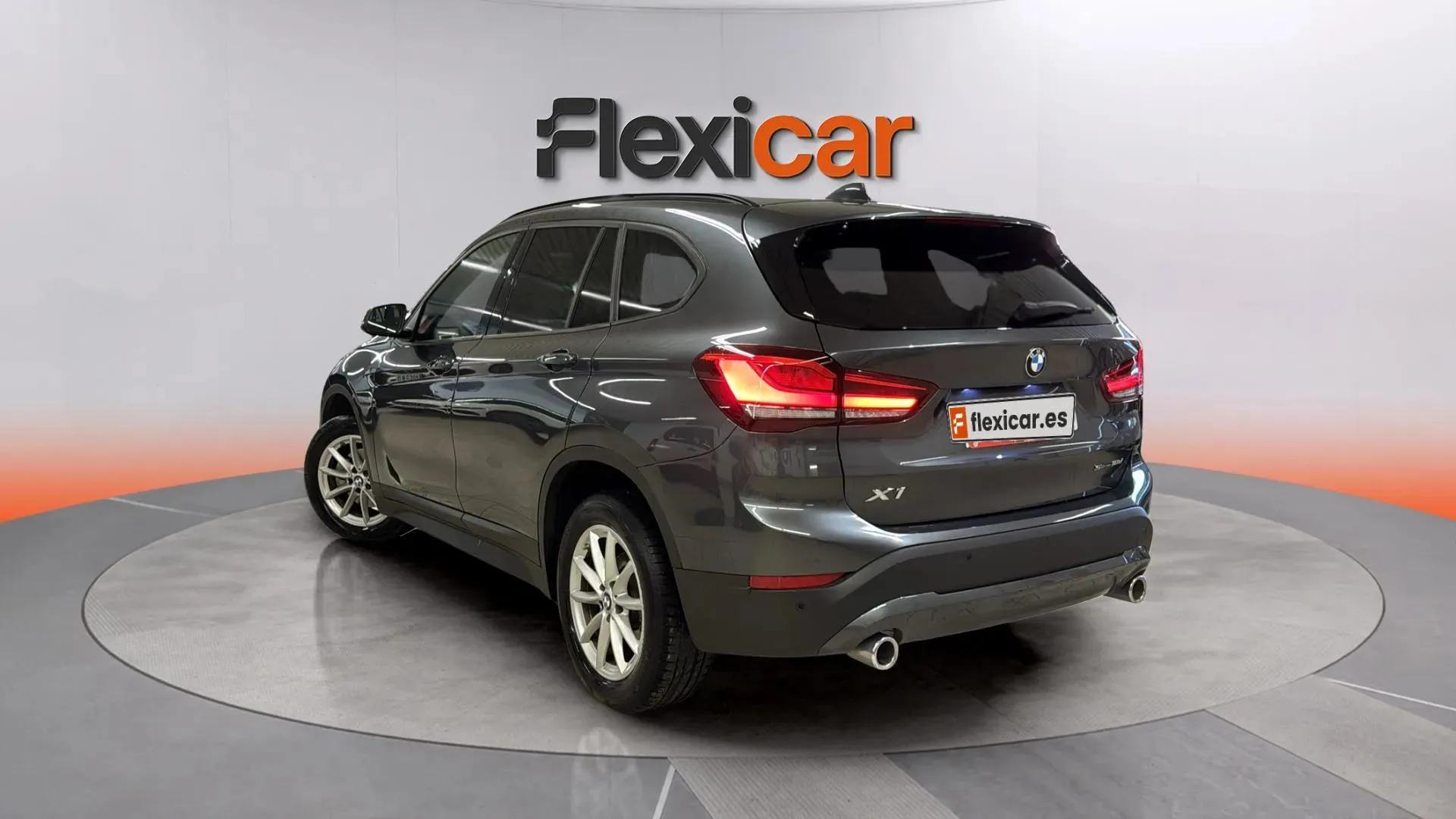 BMW X1 sDrive18d - foto 5