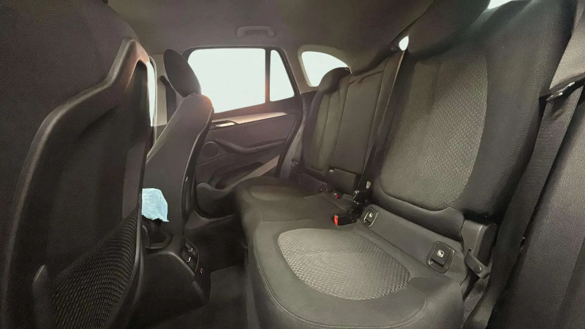 BMW X1 sDrive18d - foto 13