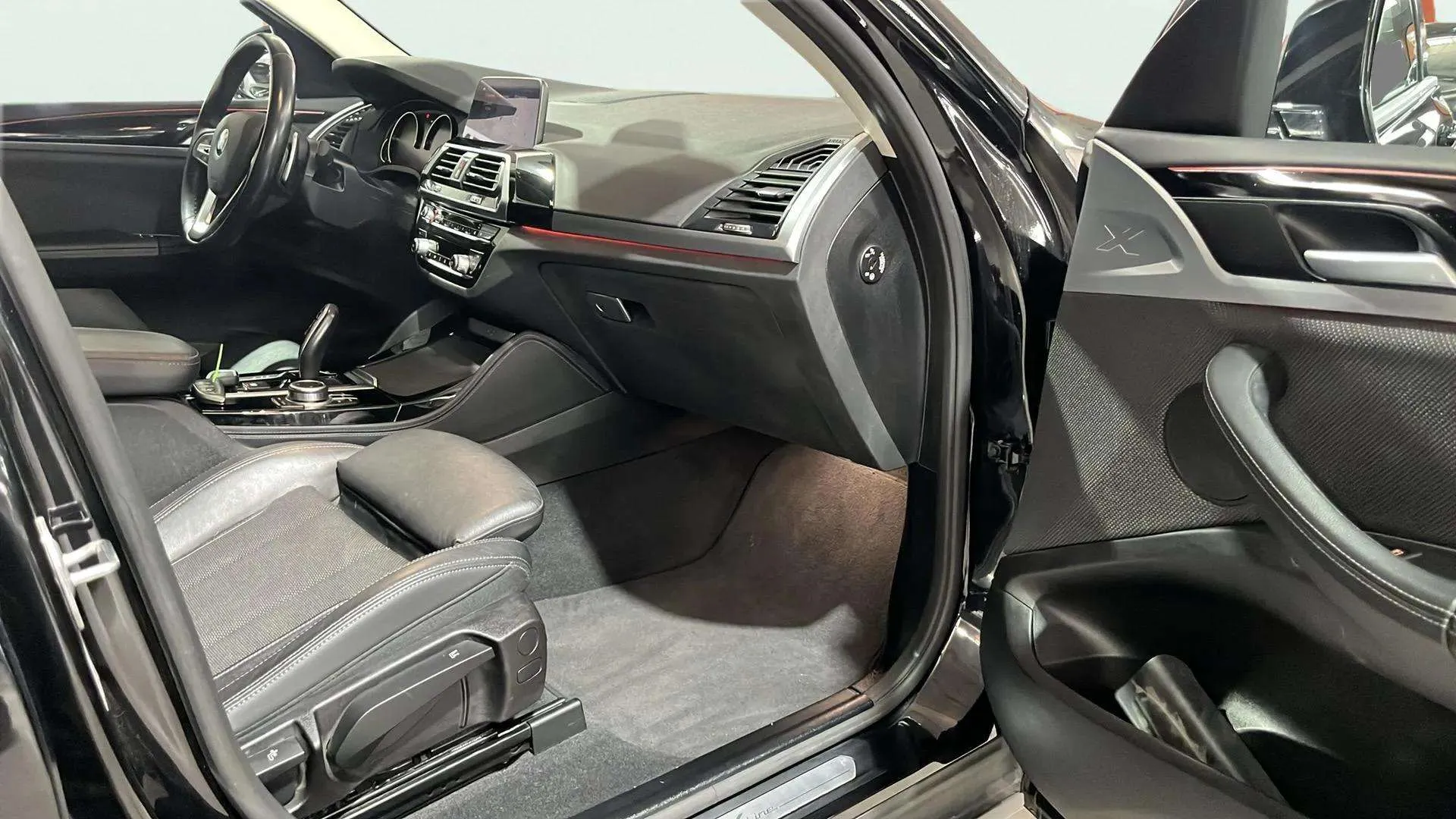 BMW X4 xDrive20d - foto 13