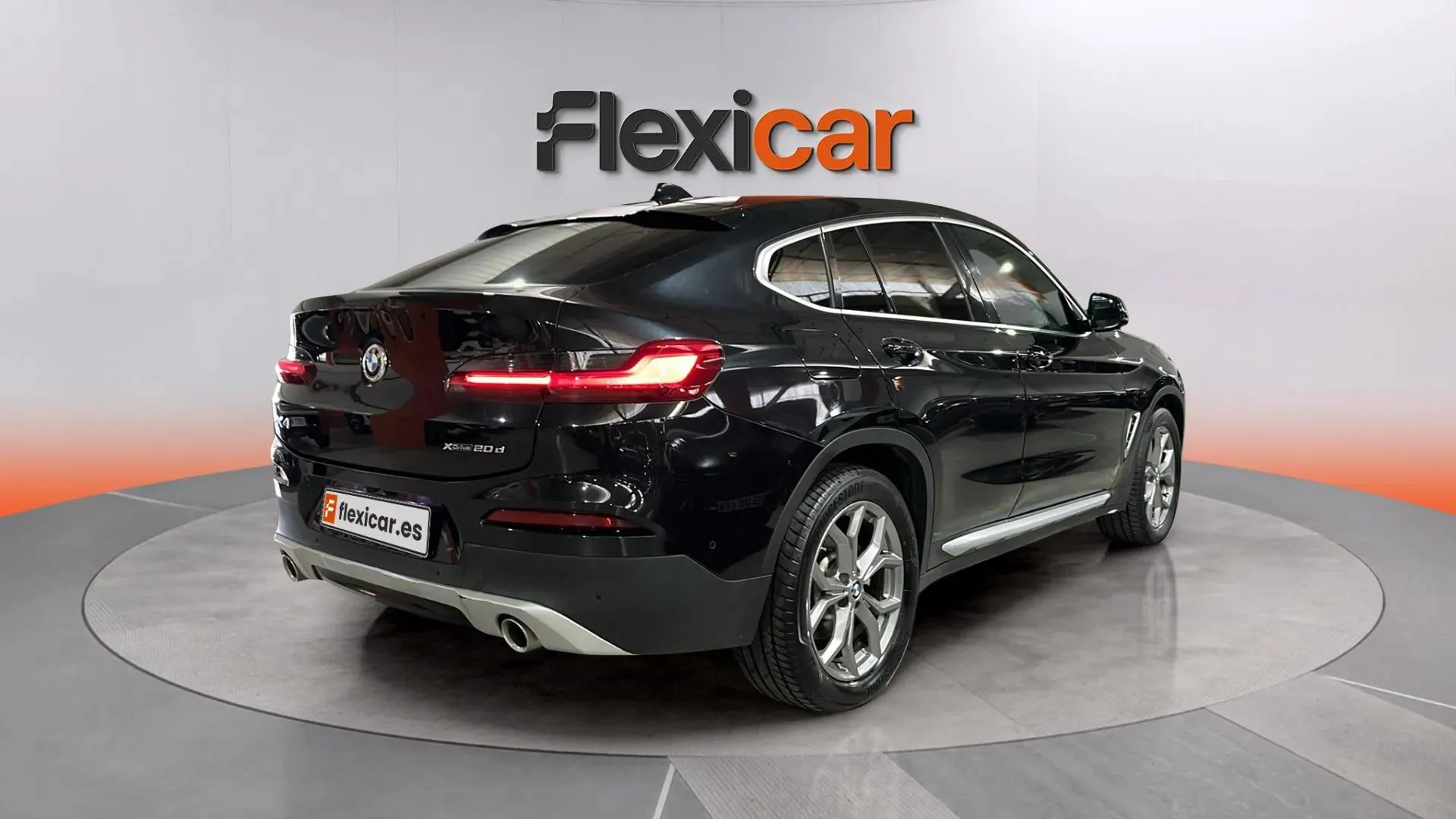 BMW X4 xDrive20d - foto 7