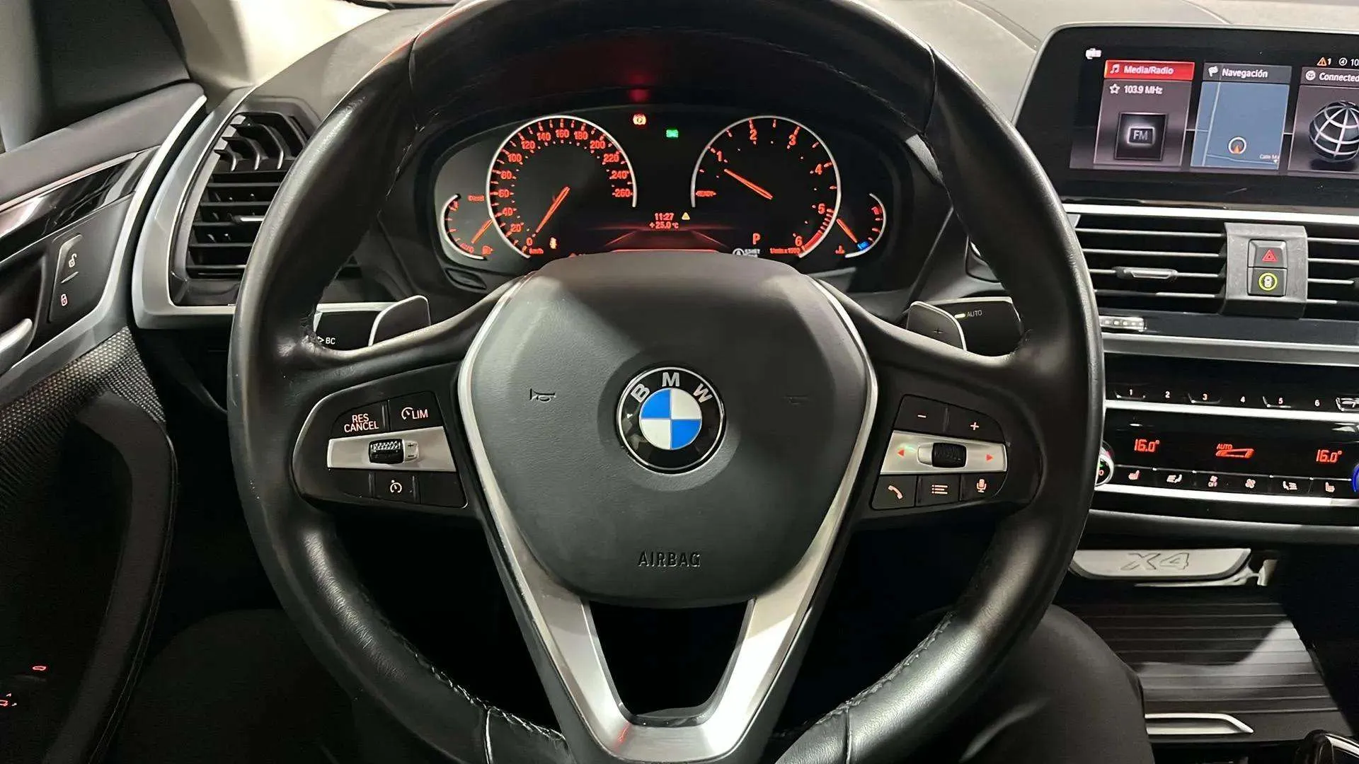 BMW X4 xDrive20d - foto 10