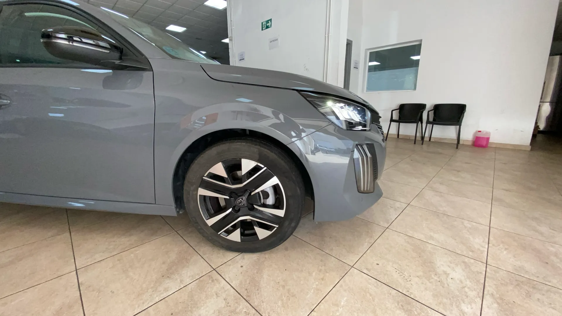 Peugeot 208 Allure Gasolina 100 - foto 14