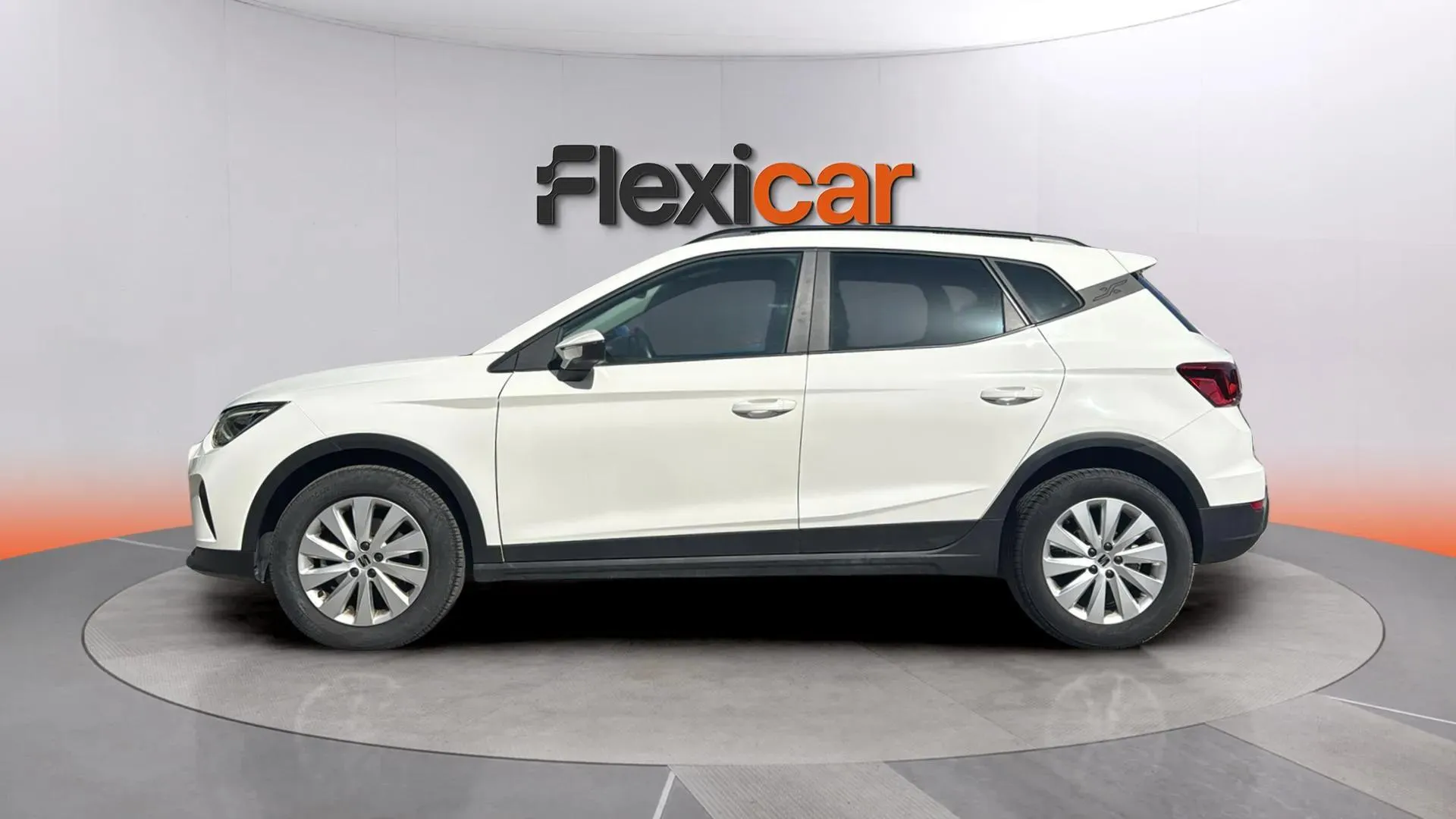 SEAT Arona 1.0 TSI Style - foto 4