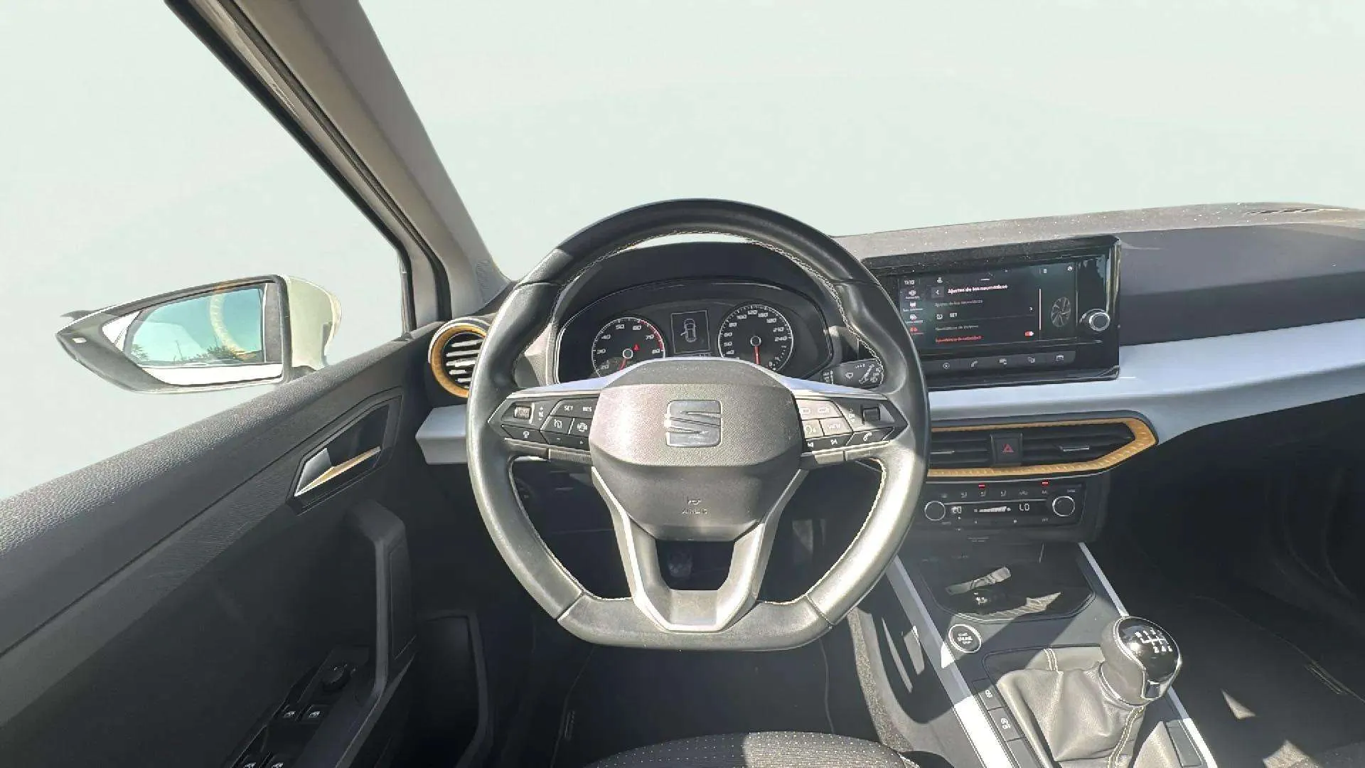 SEAT Arona 1.0 TSI Style - foto 11