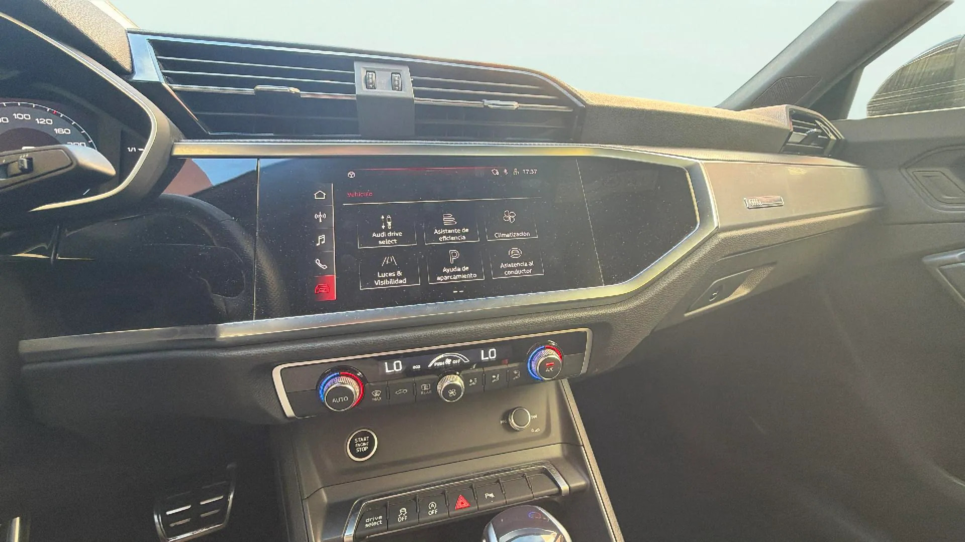 Audi Q3 S line 35 TDI S tronic - foto 18