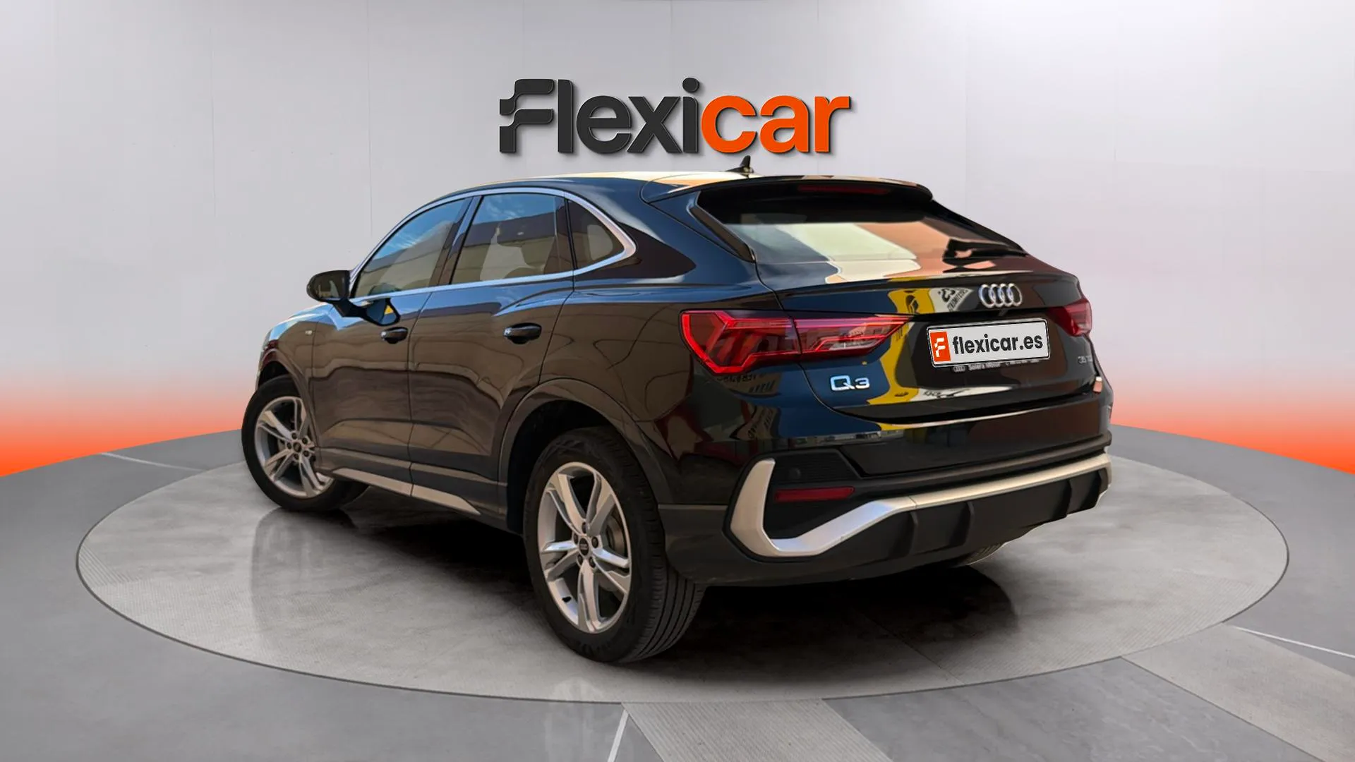 Audi Q3 S line 35 TDI S tronic - foto 6