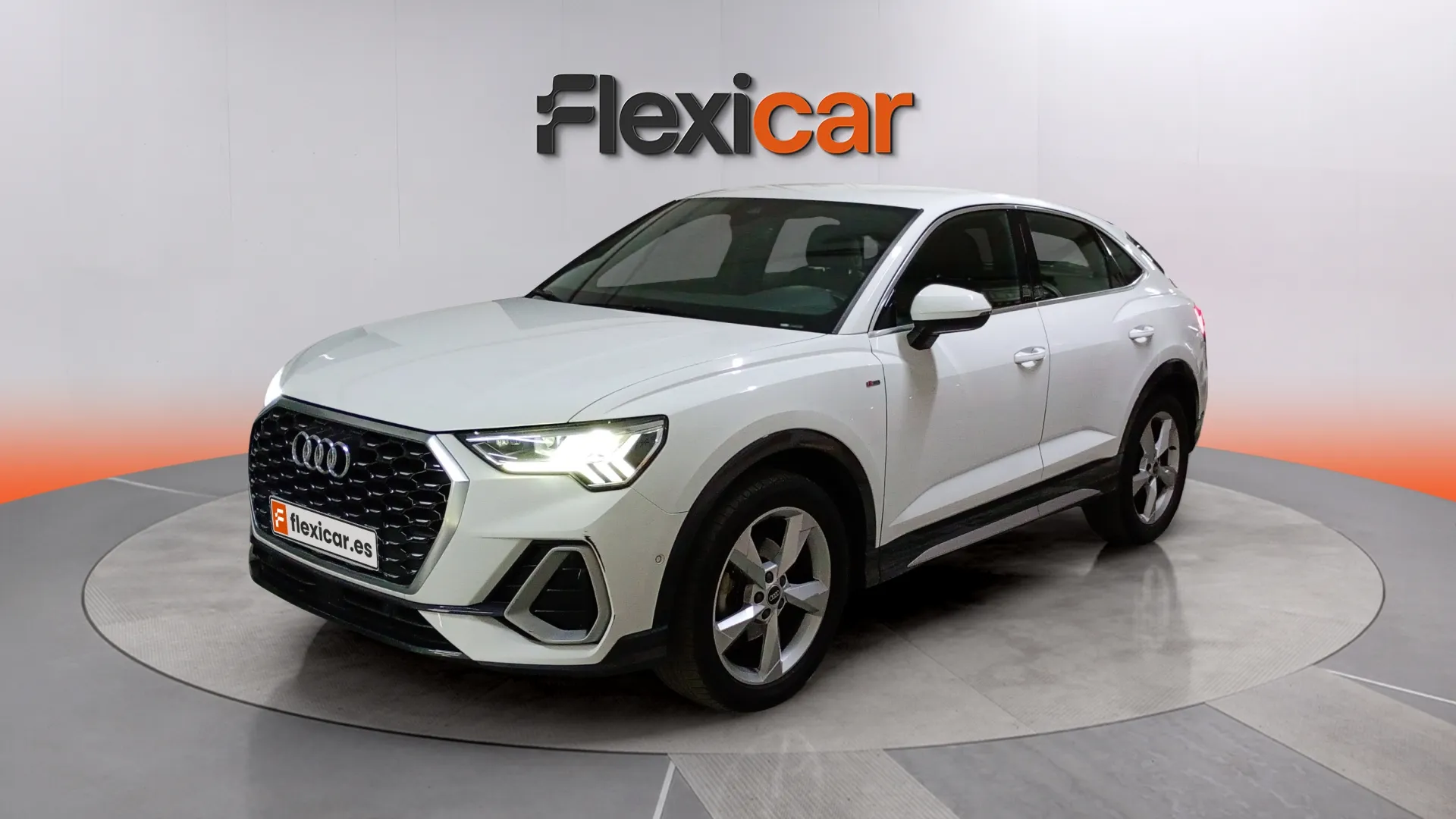Audi Q3 S line 35 TDI S tronic - foto 3