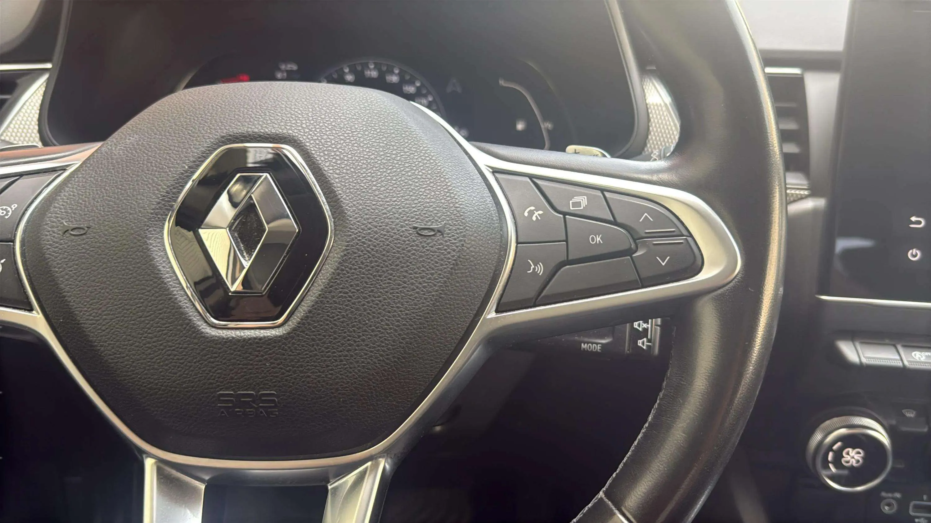 Renault Arkana Intens TCe EDC Microhíbrido - foto 19
