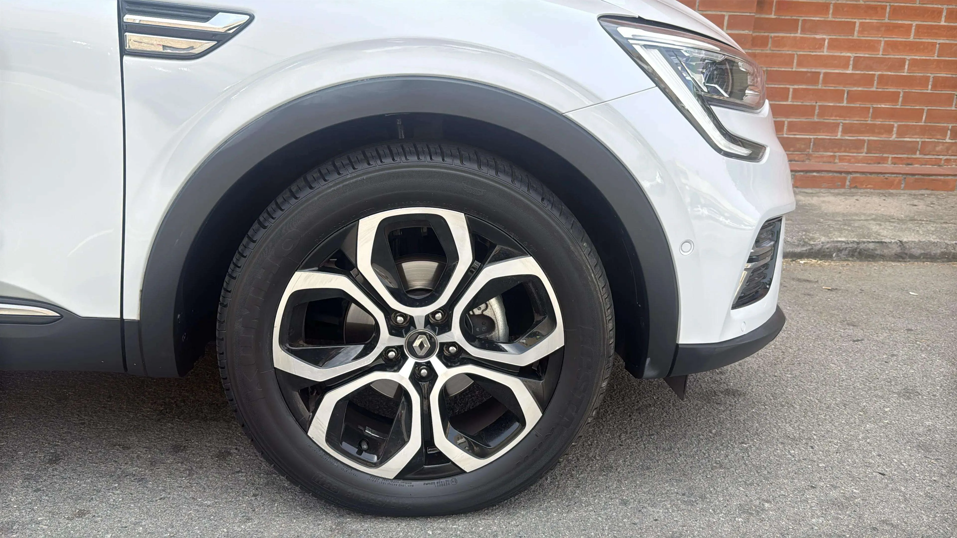 Renault Arkana Intens TCe EDC Microhíbrido - foto 2