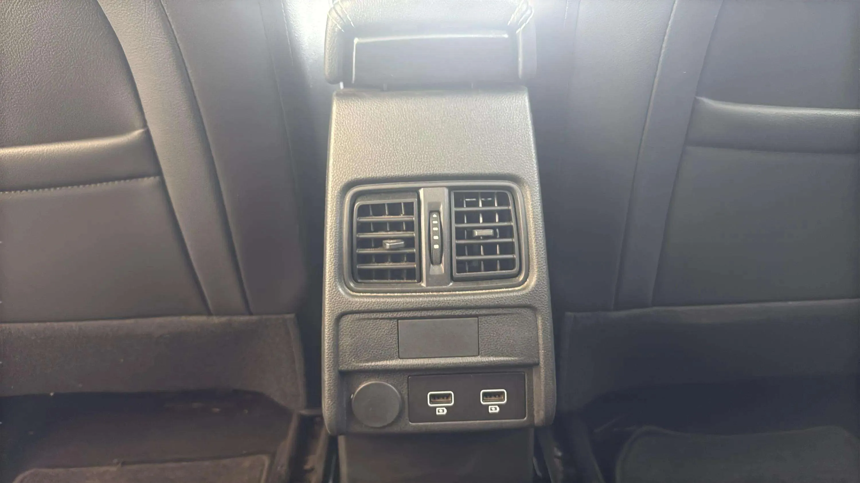 Renault Arkana Intens TCe EDC Microhíbrido - foto 28