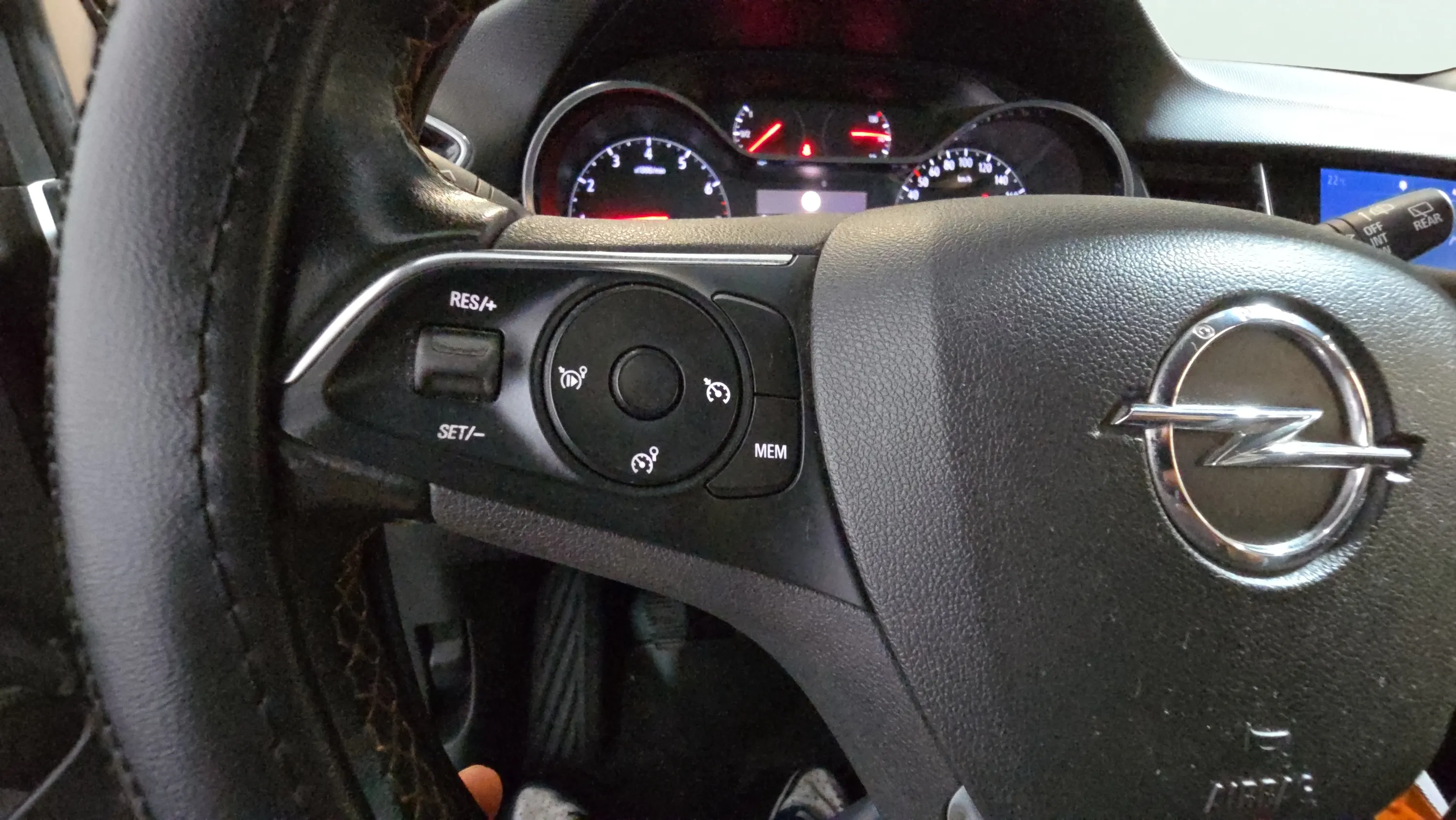Opel Crossland 1.2 Innovation - foto 12