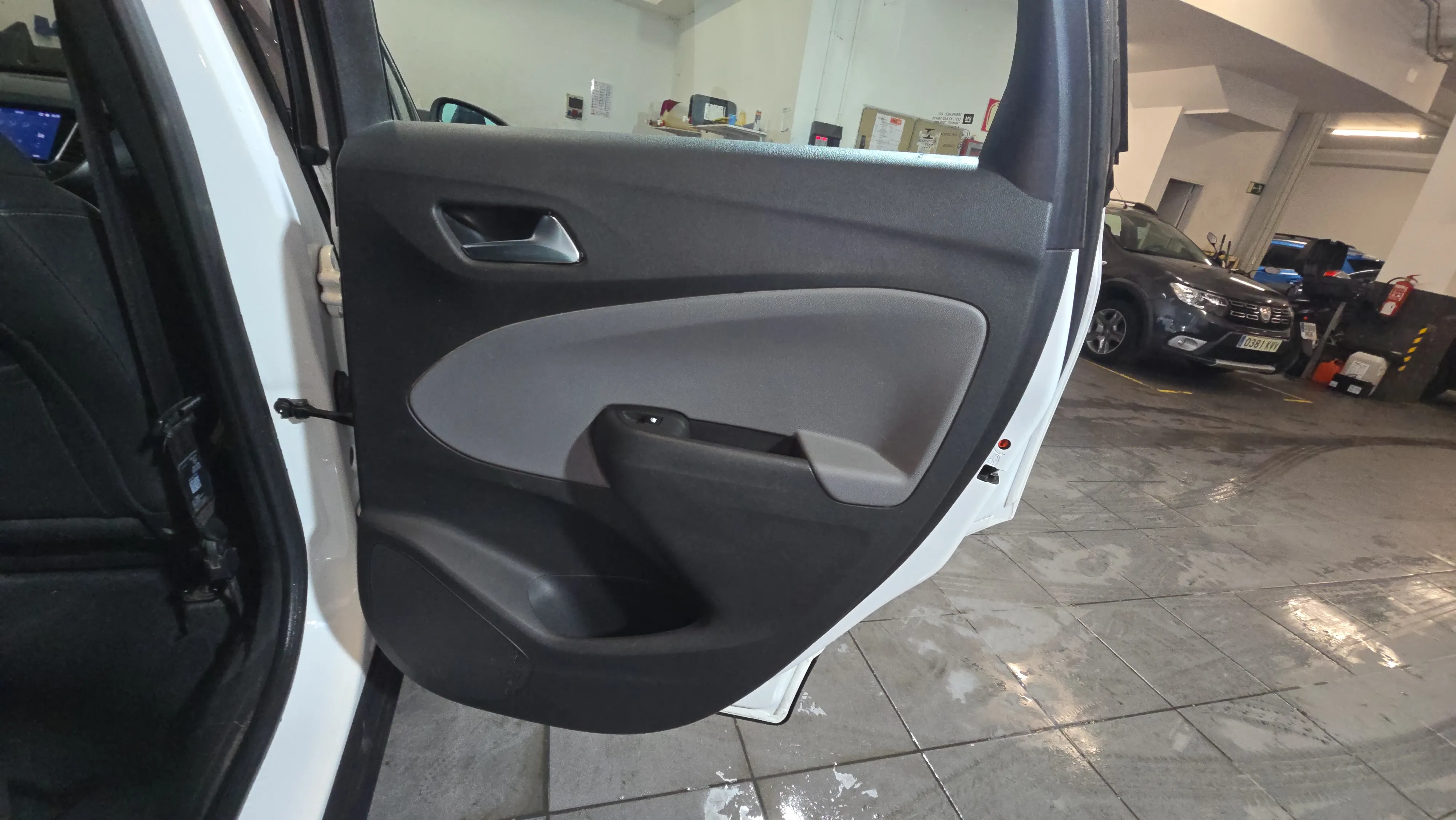 Opel Crossland 1.2 Innovation - foto 19