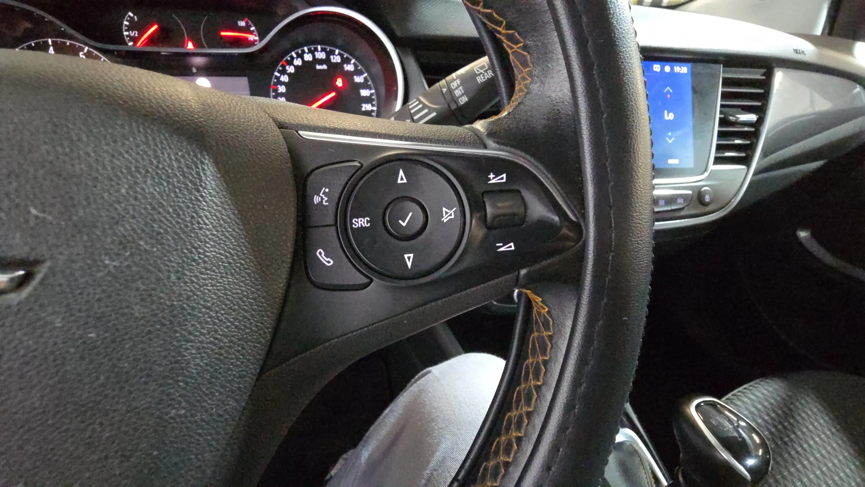 Opel Crossland 1.2 Innovation - foto 13