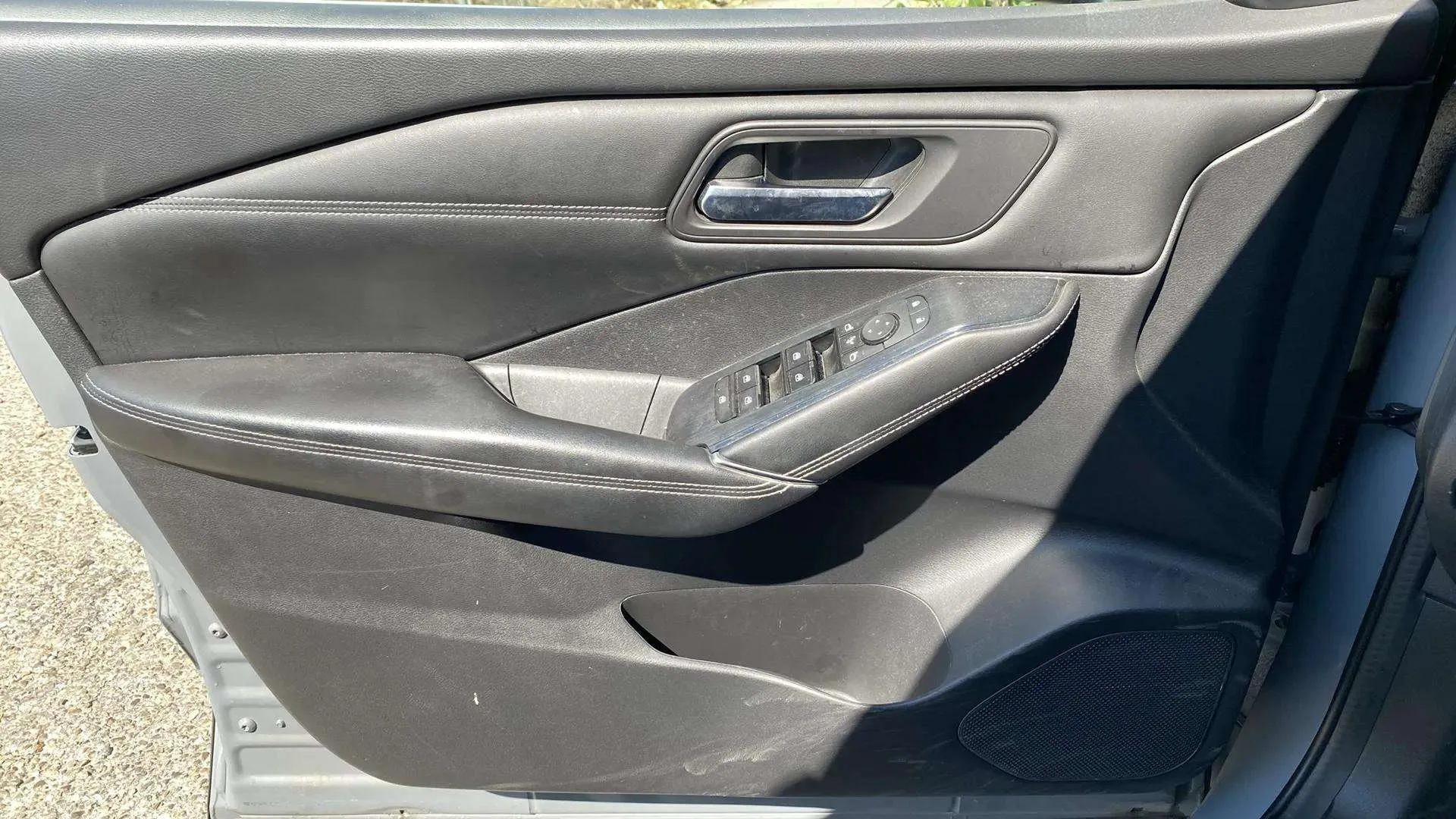 Nissan Qashqai DIG-T N-Connecta - foto 23